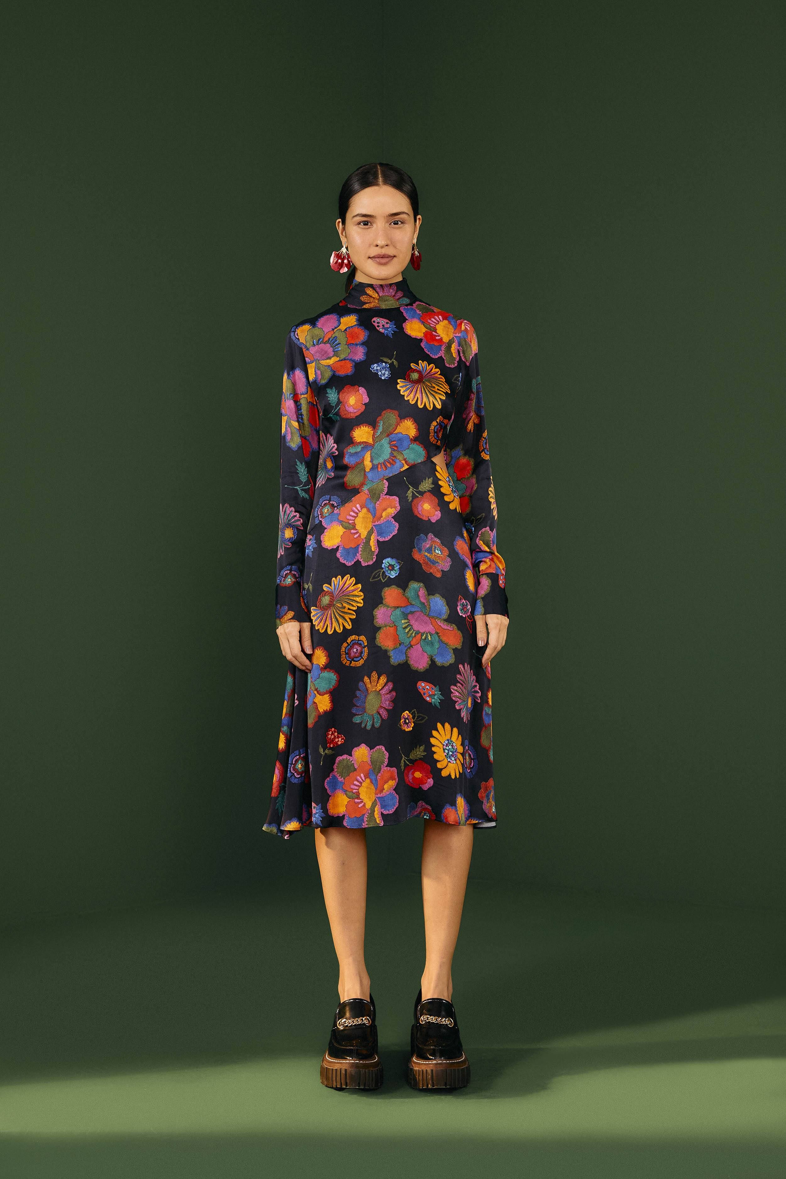 Lilys Garden Cut Out Midi Dress sold by FARM Rio product image thumbnail 4