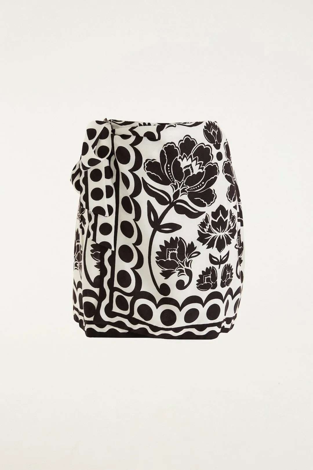 Off-White Floral Arabesque Mini Wrap Skirt sold by FARM Rio product image thumbnail 4