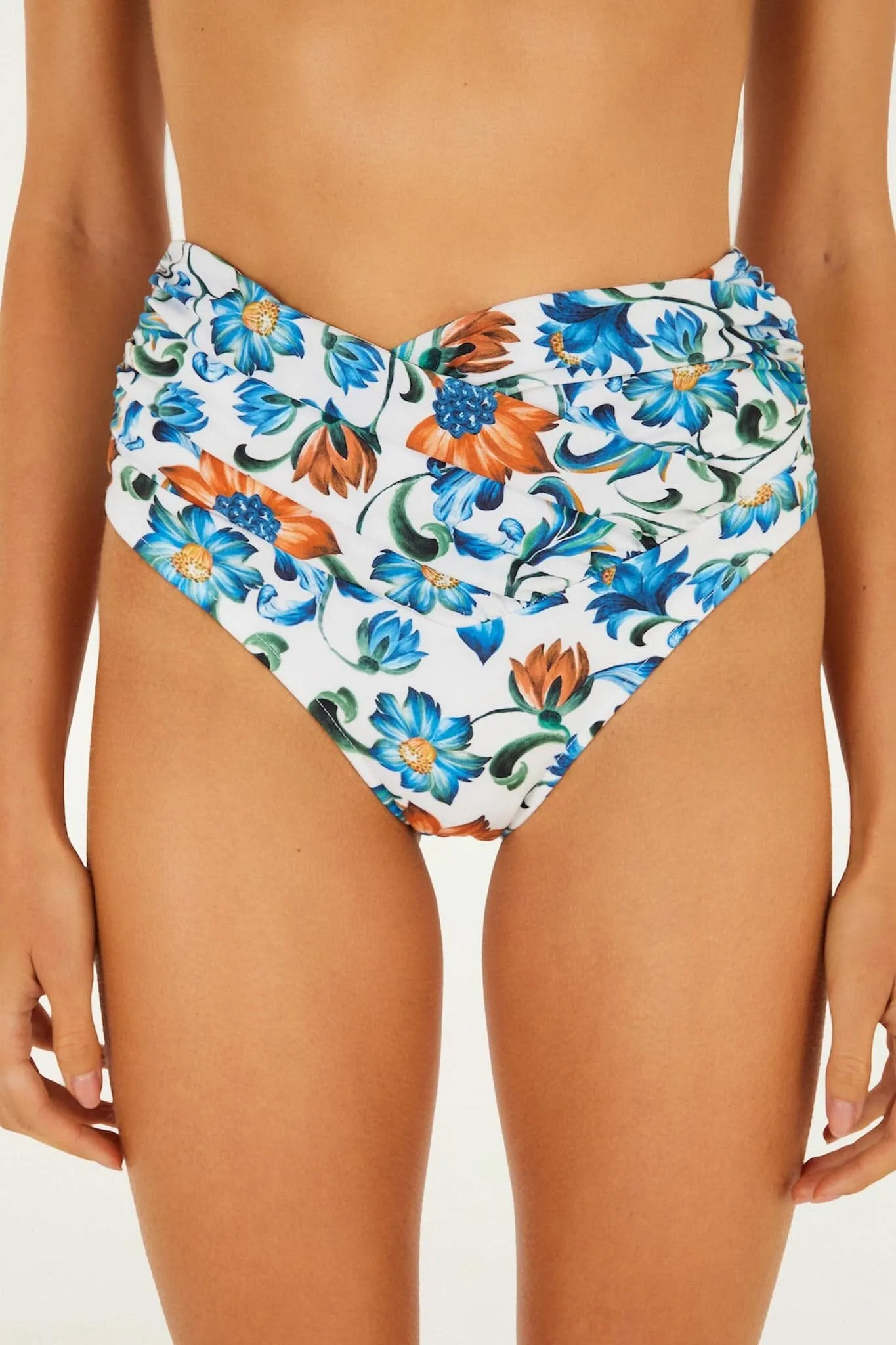 Off-White Flora Tile Hot Pants Bikini Bottom sold by FARM Rio product image thumbnail 2