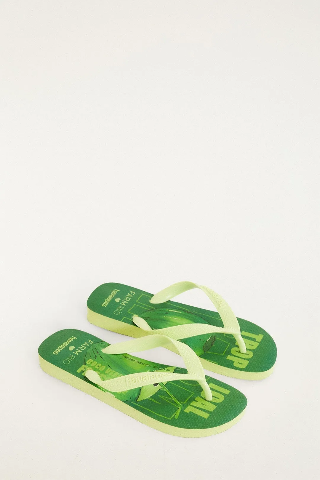 Tropical Coconut Havaianas sold by FARM Rio product image thumbnail 2