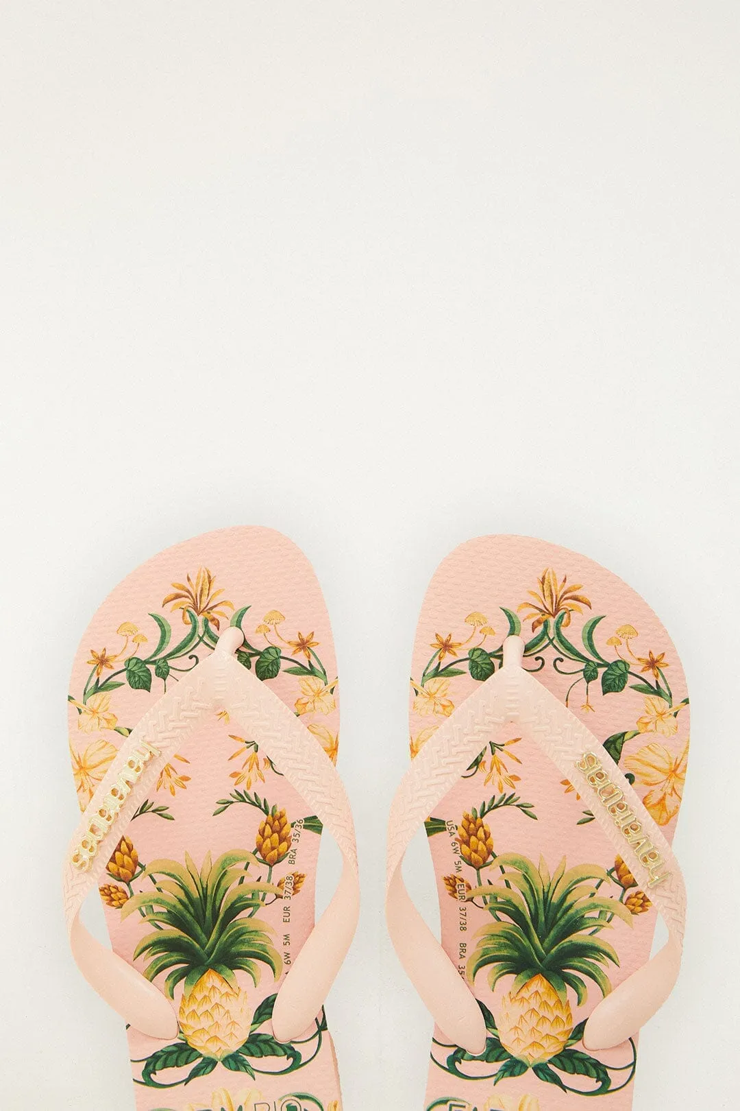 Pineapple Beauty Havaianas sold by FARM Rio product image thumbnail 3