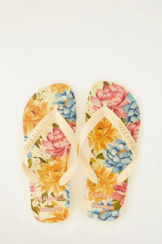 Soft Yellow Rebeca Bloom Havaianas made by FARM Rio