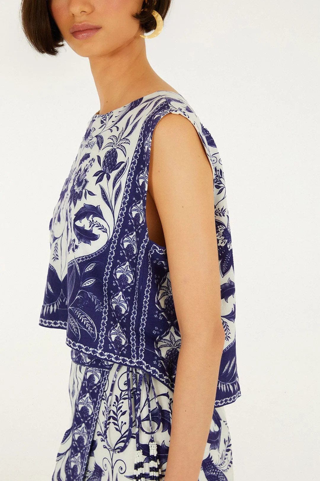 Off-White Nina Lenzing Ecovero Euroflaxcrop Top sold by FARM Rio product image thumbnail 2