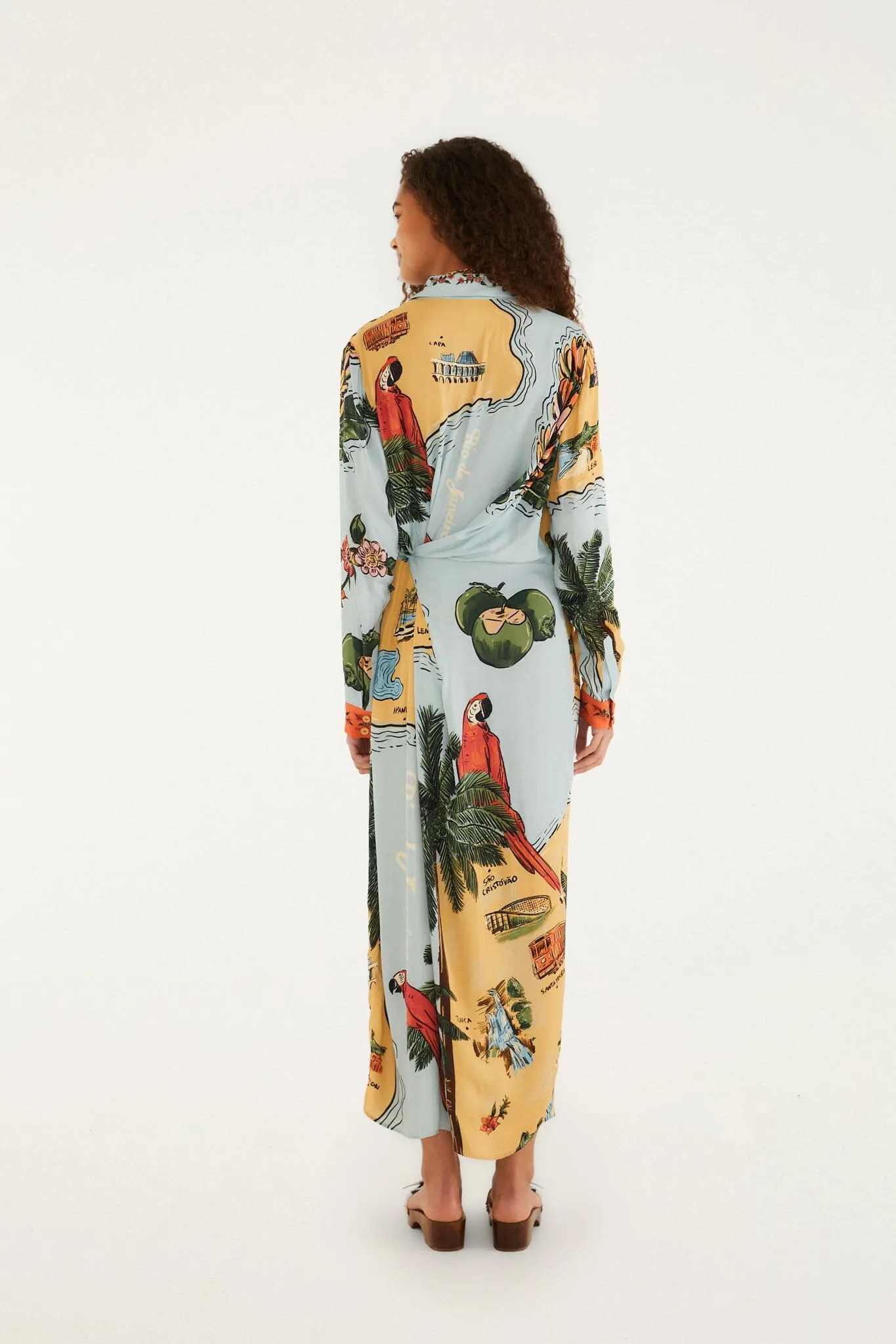 Multicolor Beaches Path Collared Buttoned Maxi Dress sold by FARM Rio product image thumbnail 3