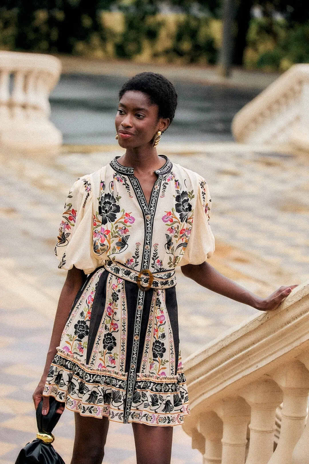 Delicate Floral Belted Buttoned Mini Dress sold by FARM Rio product image thumbnail 4