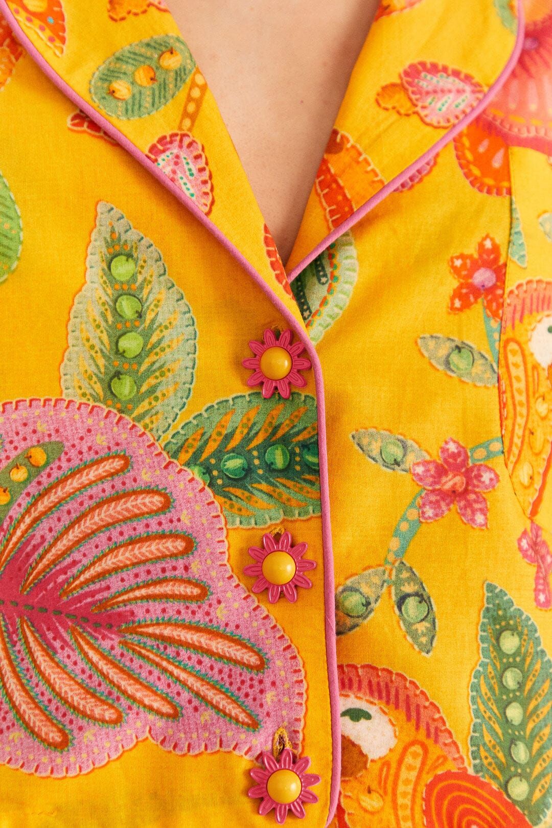 Yellow Macaw Bloom Shirt sold by FARM Rio product image thumbnail 5