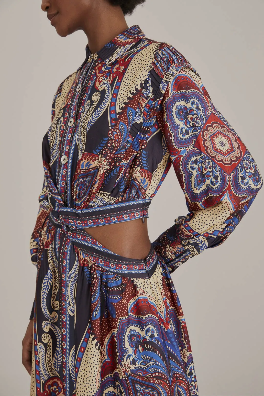 Multicolor Energy Scarf Cut-Out Maxi Dress sold by FARM Rio product image thumbnail 3