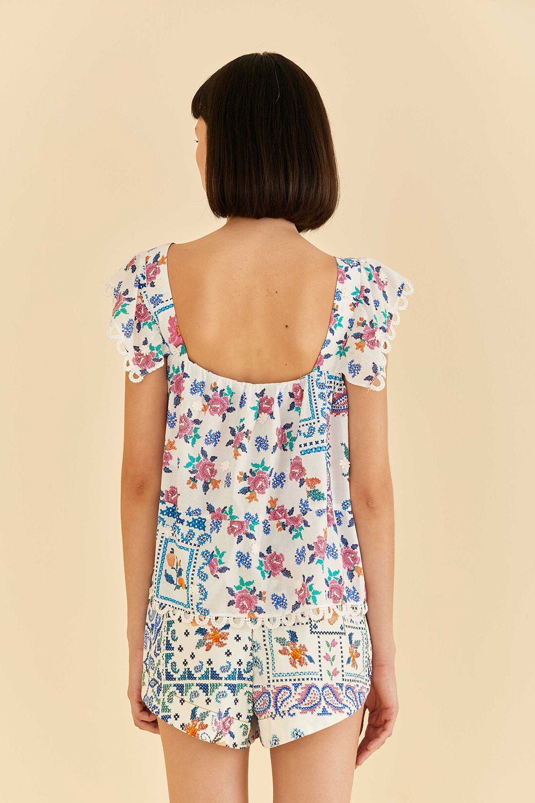 Off-White Romantic Bandanas Blouse sold by FARM Rio product image thumbnail 4