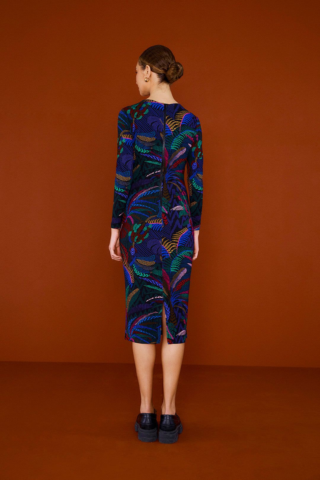 Amazonia Night Lenzing™ Ecovero™ Viscose Midi Dress sold by FARM Rio product image thumbnail 3