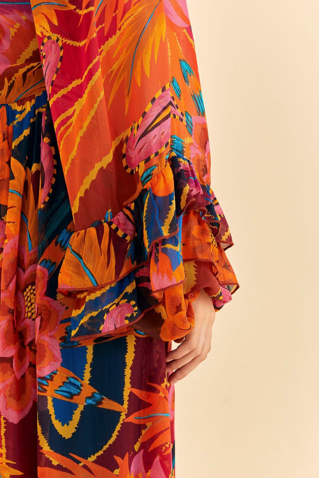 Vintage Wave Long Sleeve Maxi Dress | Parallel Vintage Wave Long Sleeve Maxi Dress | Parallel