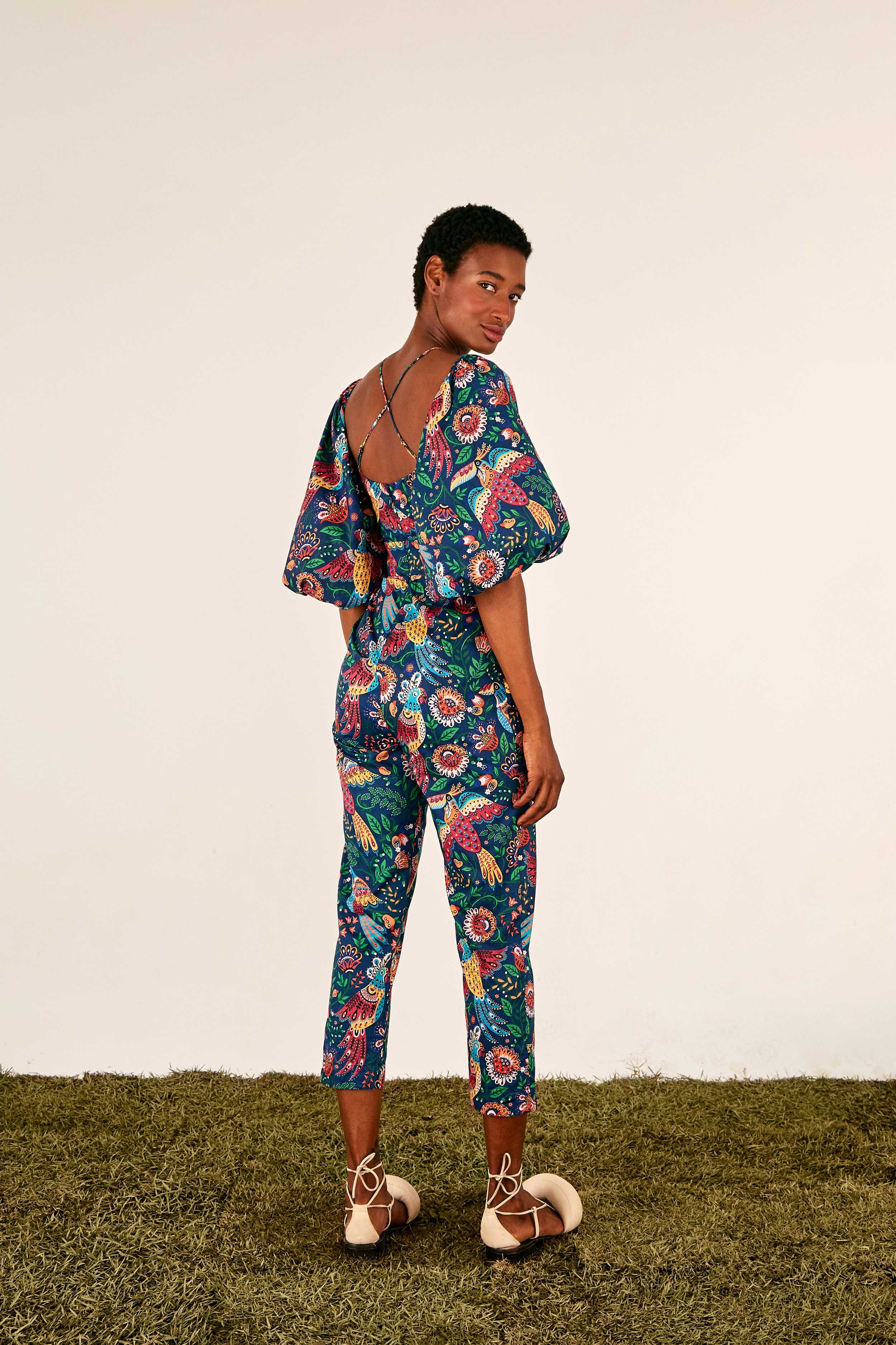 TROPICAL BIRDS JUMPSUIT sold by FARM Rio product image thumbnail 2