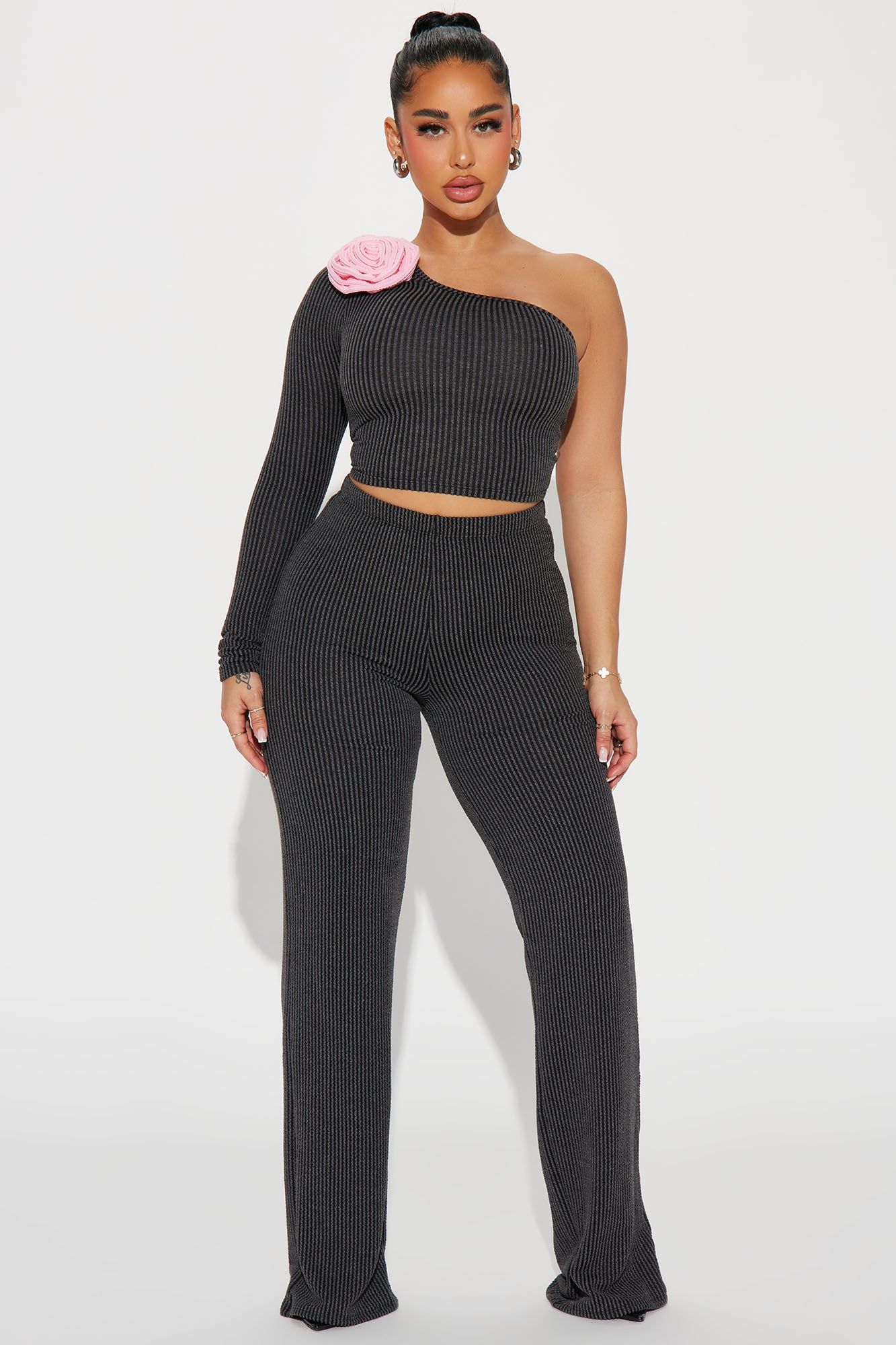 The Perfect Love Ribbed Pant Set - Black sold by Fashion Nova