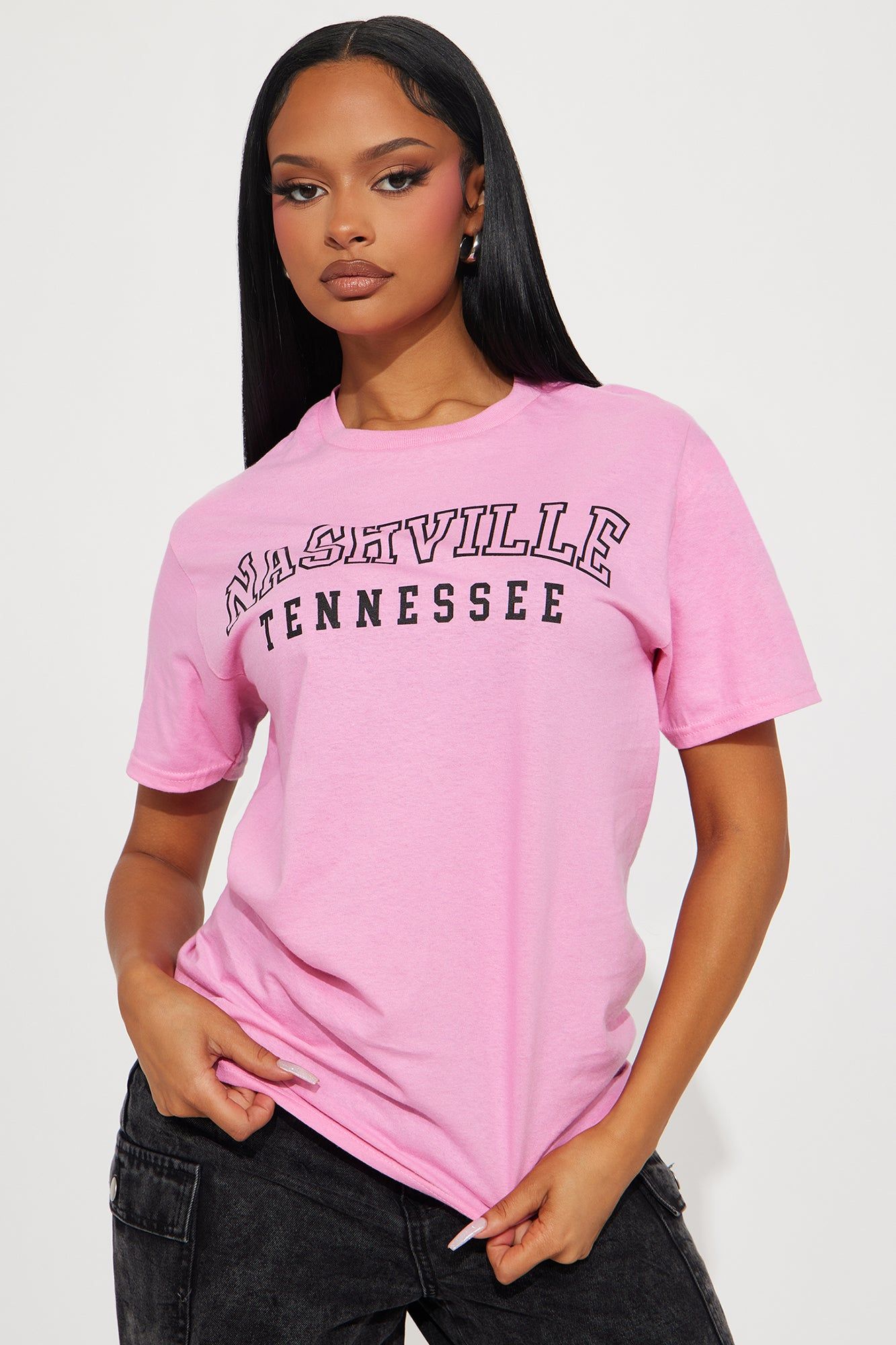 Nashville Cutie Graphic Tee - Pink sold by Fashion Nova
