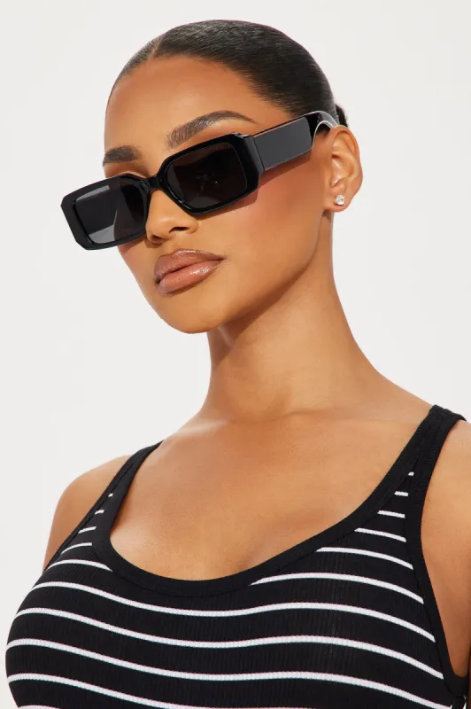 She Gets What She Wants Sunglasses - Black sold by Fashion Nova