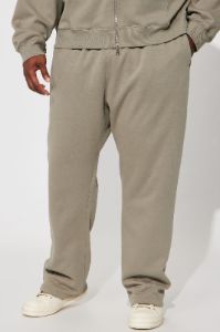 Tyson Heavyweight Straight Sweatpants - Olive sold by Fashion Nova