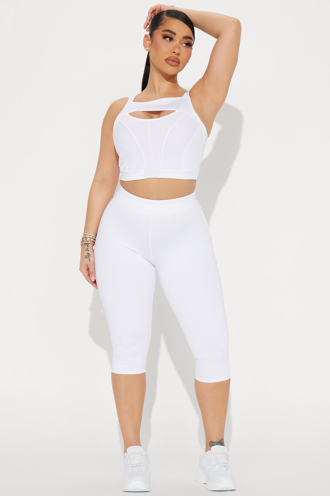 Power Punch Elevate Active Capri - White sold by Fashion Nova