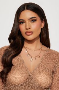 Treasures Of The Sea Necklace - Gold sold by Fashion Nova