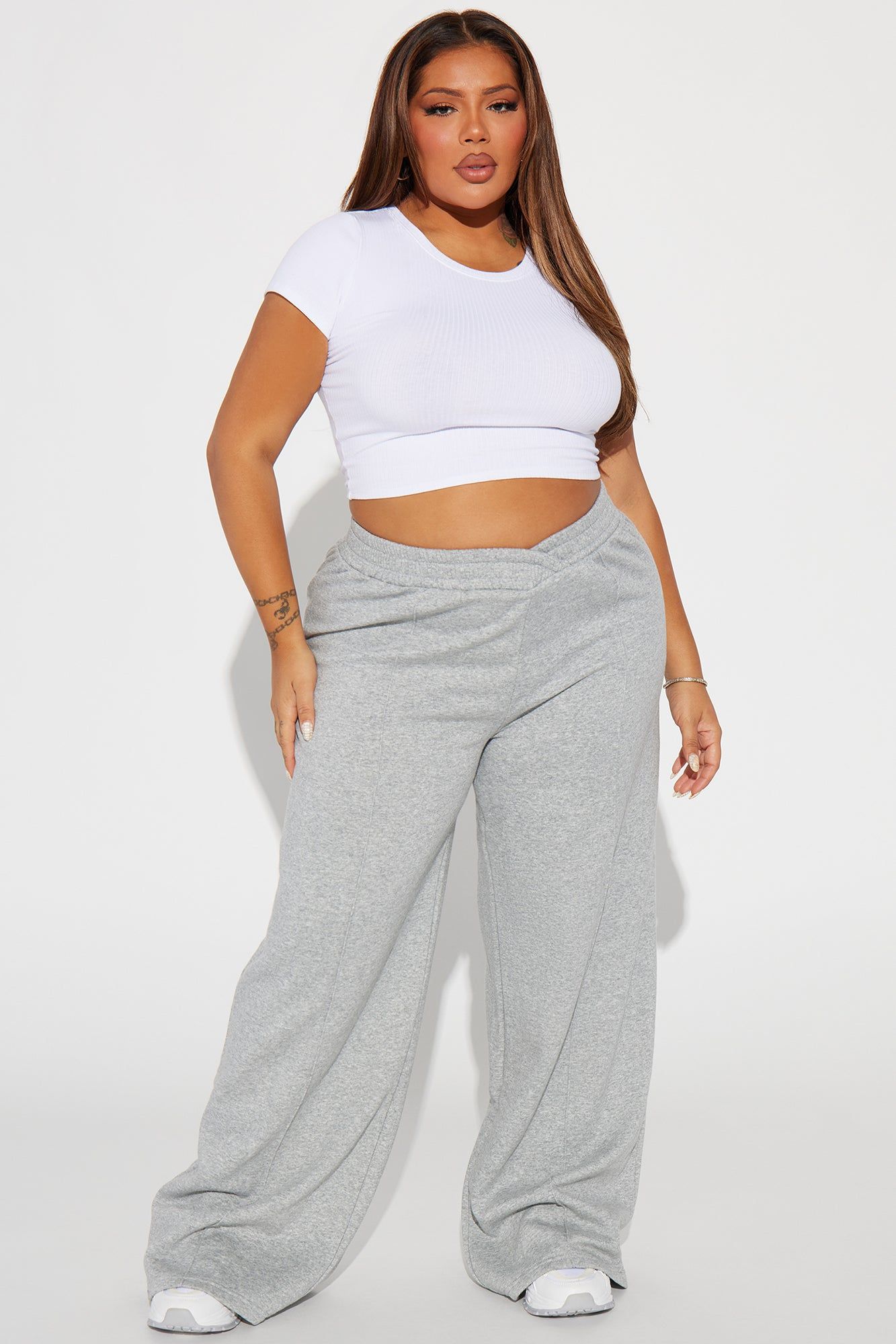 Cassandra Cross Over Lounge Pant - Heather Grey sold by Fashion Nova product image thumbnail 4