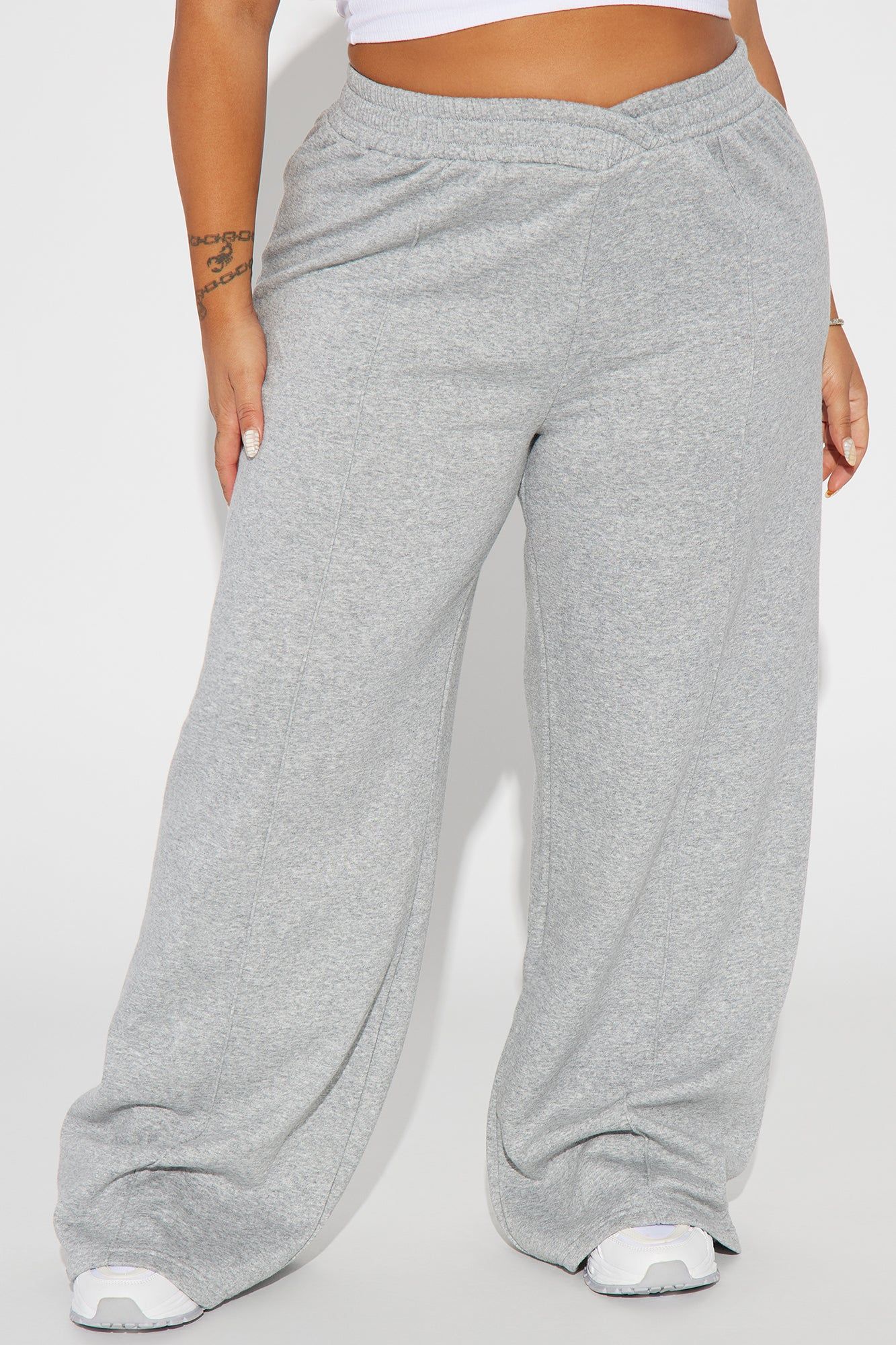 Cassandra Cross Over Lounge Pant - Heather Grey sold by Fashion Nova product image thumbnail 5