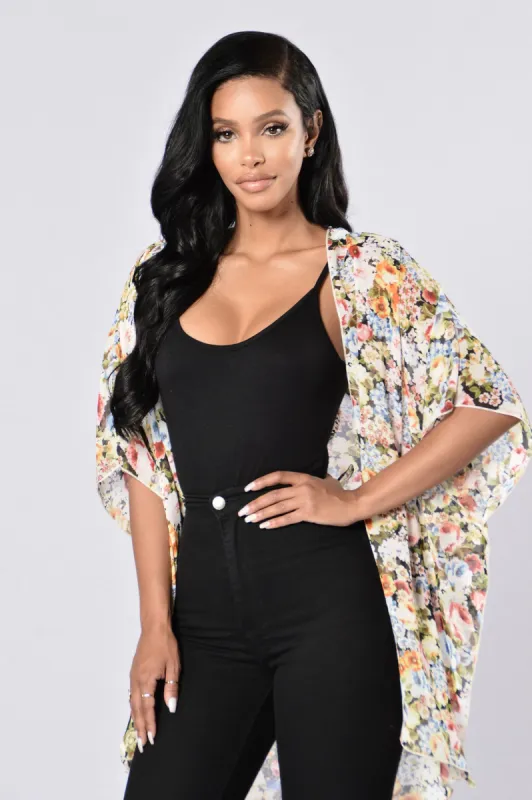 Flower Bed Kimono - Black sold by Fashion Nova