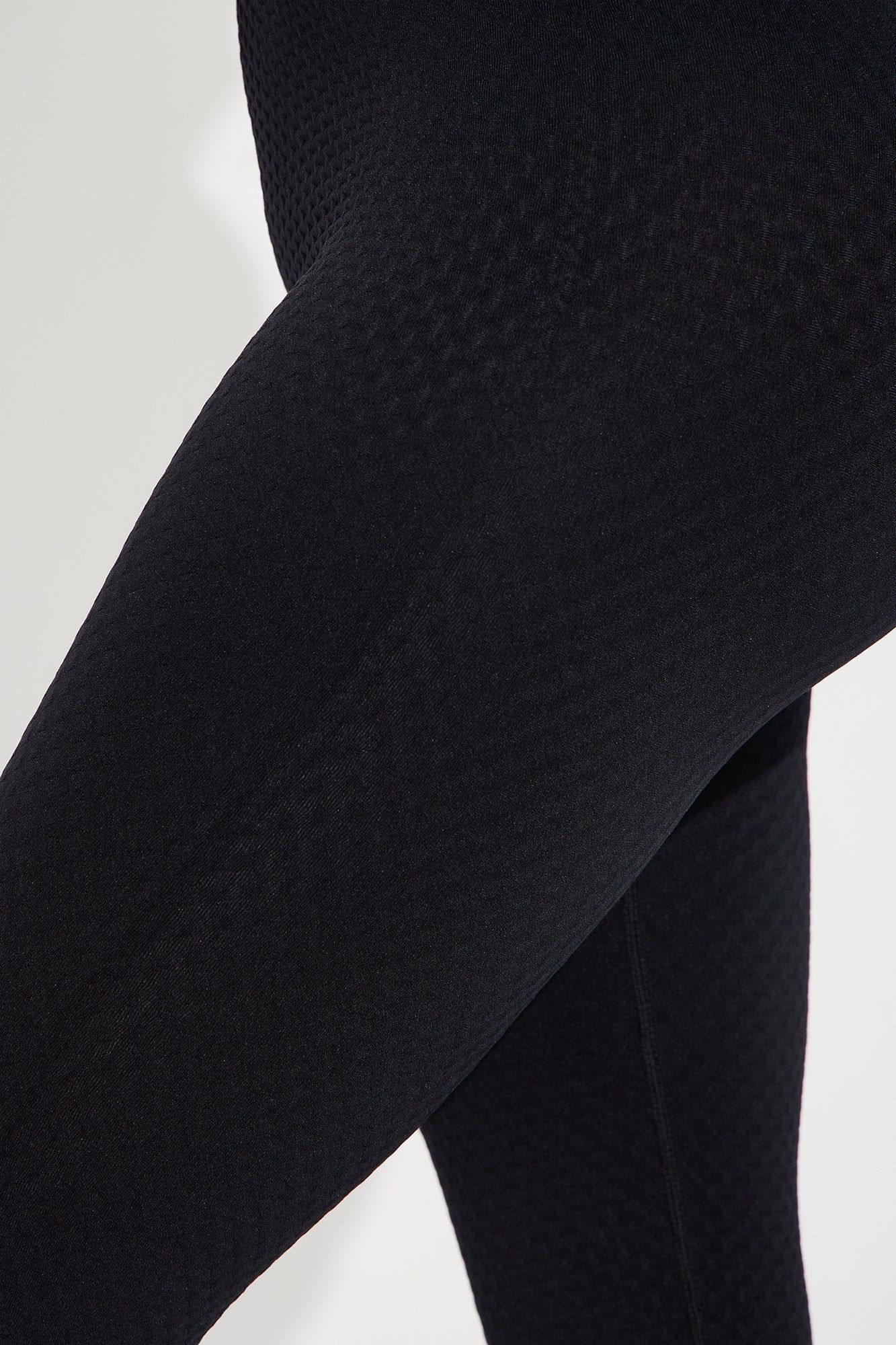 Good Form Textured Seamless Active Legging - Black sold by Fashion Nova product image thumbnail 3