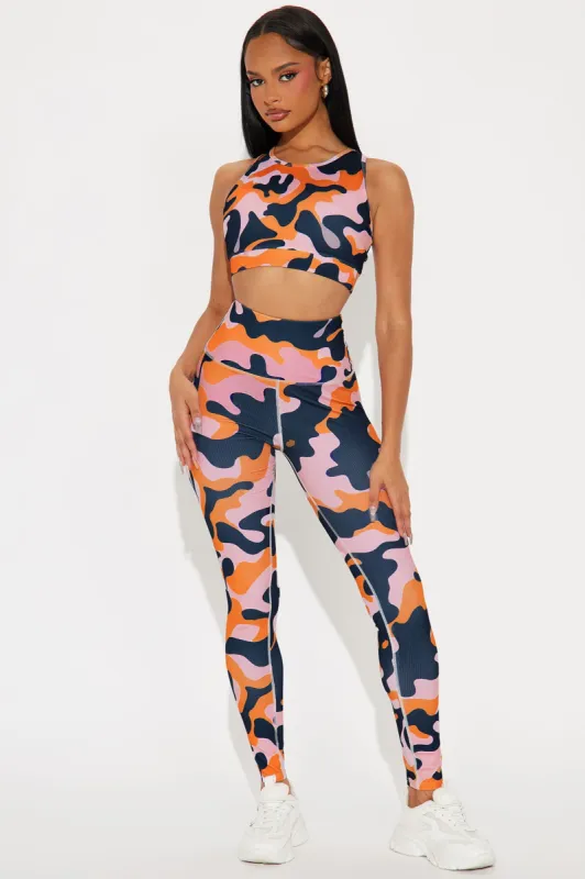 High Energy Camo Active Legging - Pink/combo sold by Fashion Nova
