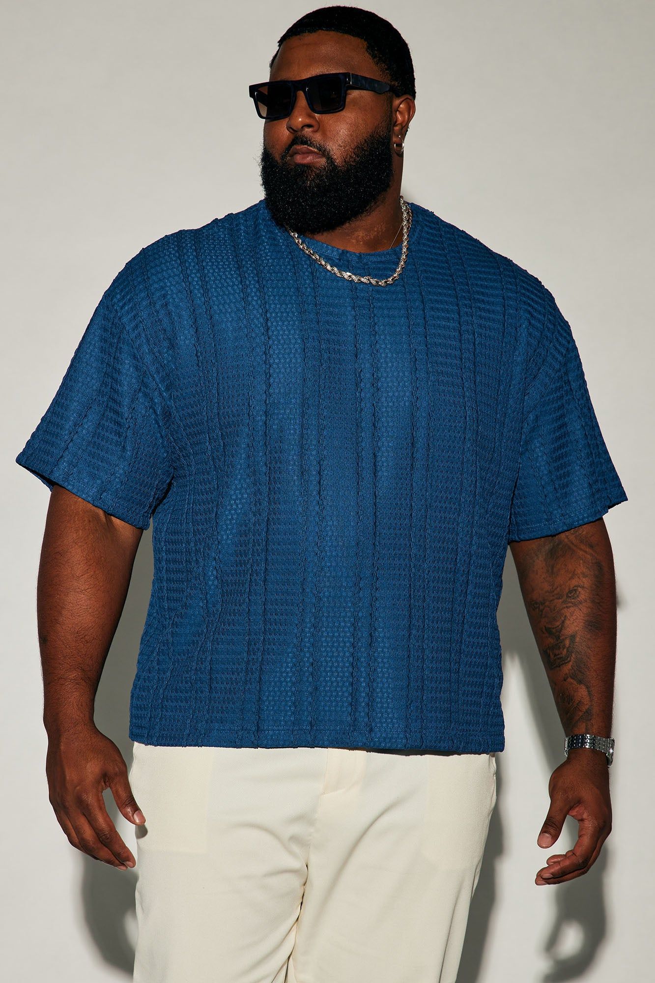 Samuel Textured Boxy Short Sleeve Tee - Navy sold by Fashion Nova product image thumbnail 5