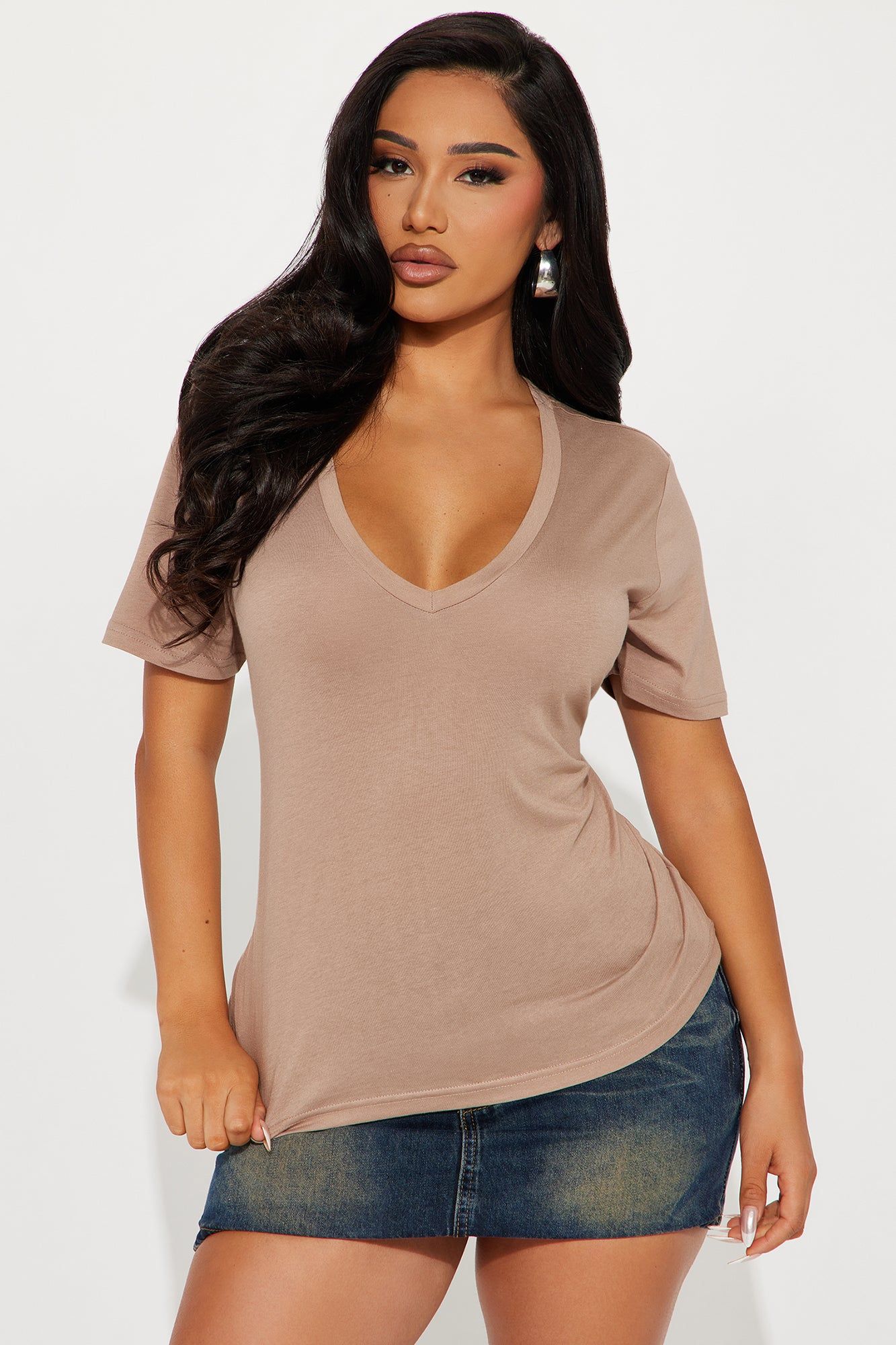 Ava V-Neck Tee - Mocha sold by Fashion Nova