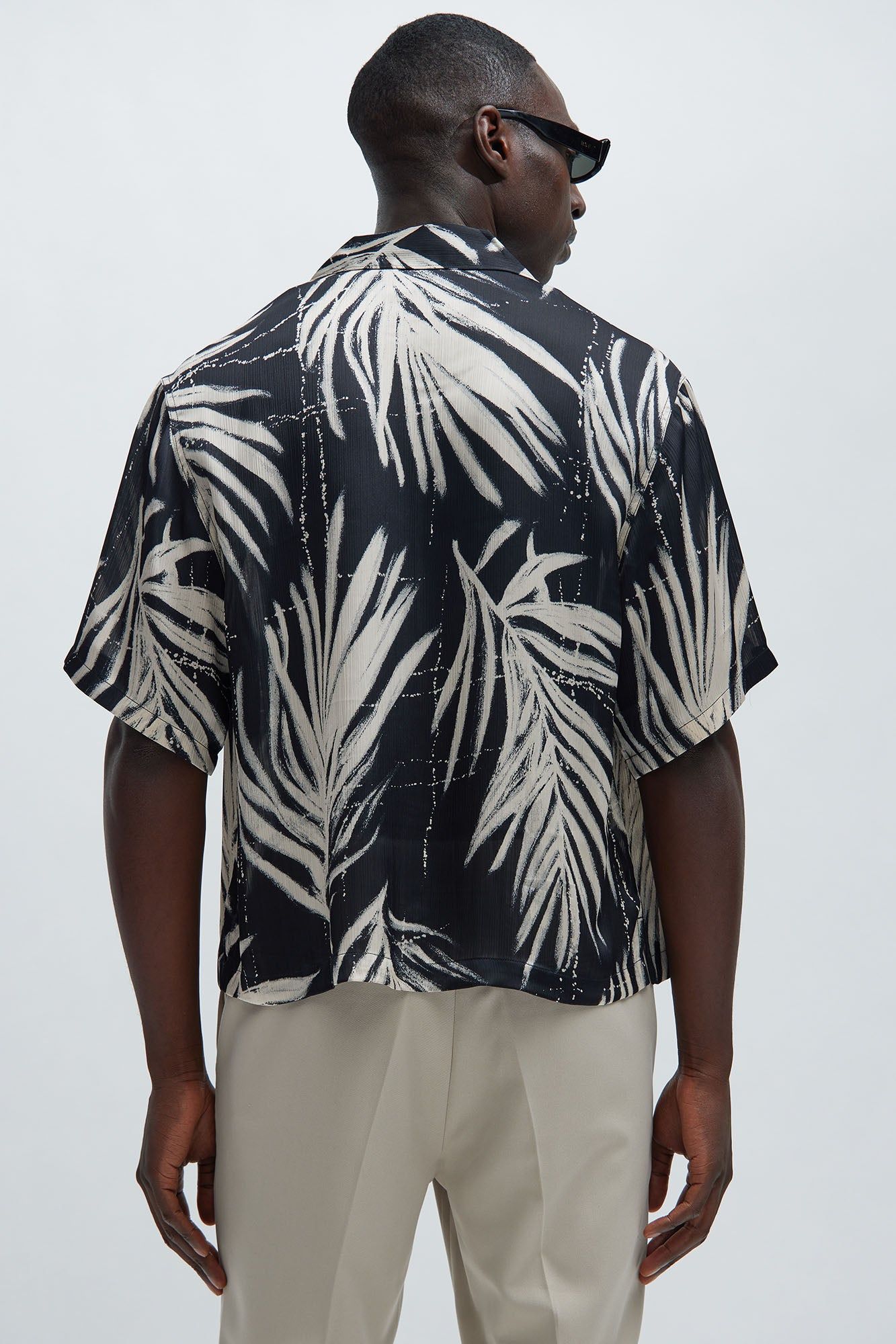 Run The Leaf Shirt - Black/White sold by Fashion Nova product image thumbnail 3