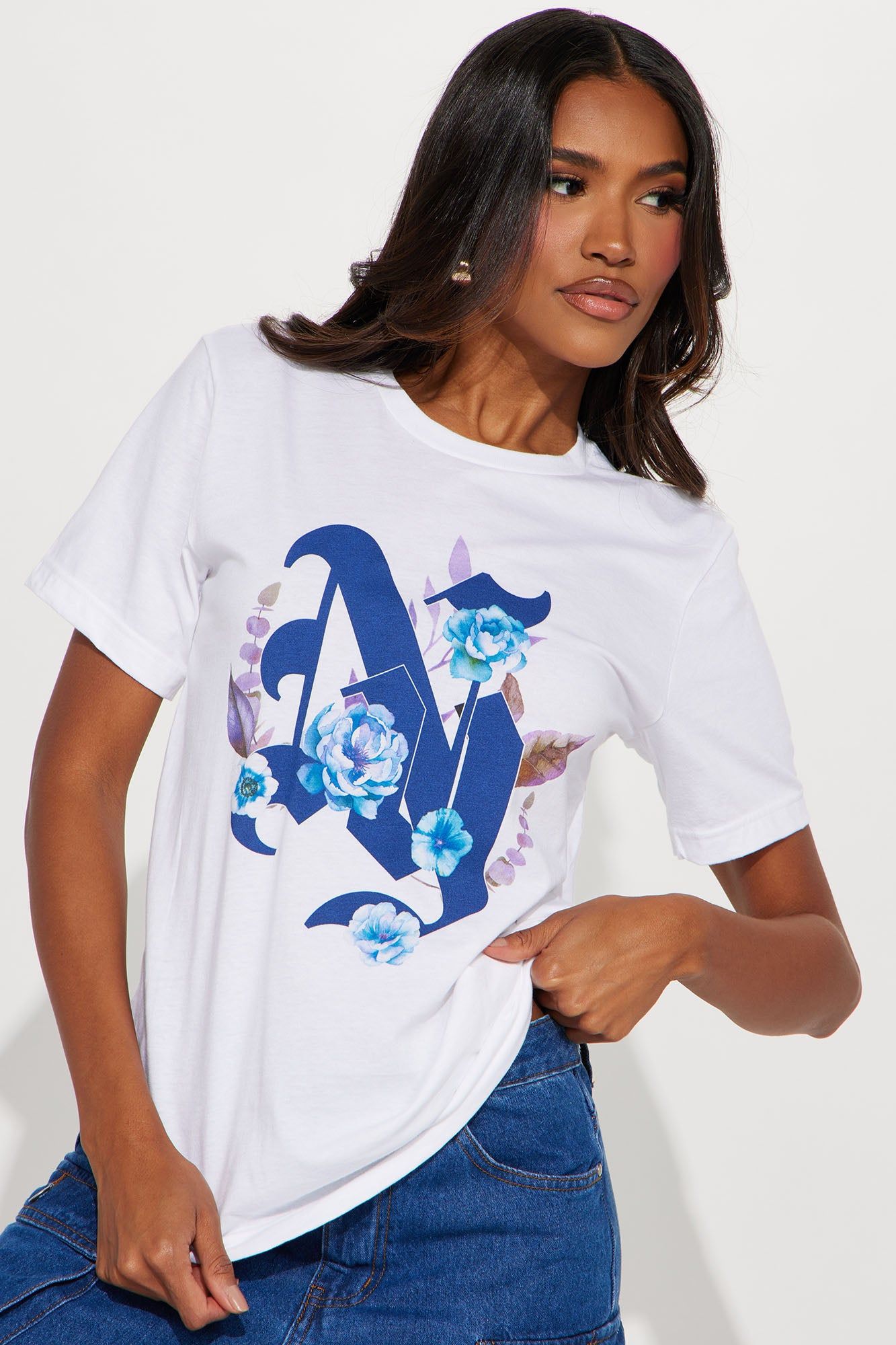 The City Never Sleeps NY Graphic Tee - White sold by Fashion Nova