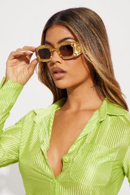 Dreaming Of You Sunglasses  - Yellow made by Fashion Nova