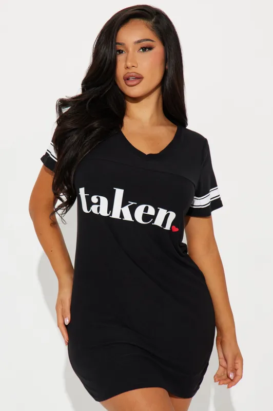I'm Taken PJ Sleep Shirt - Black/White sold by Fashion Nova