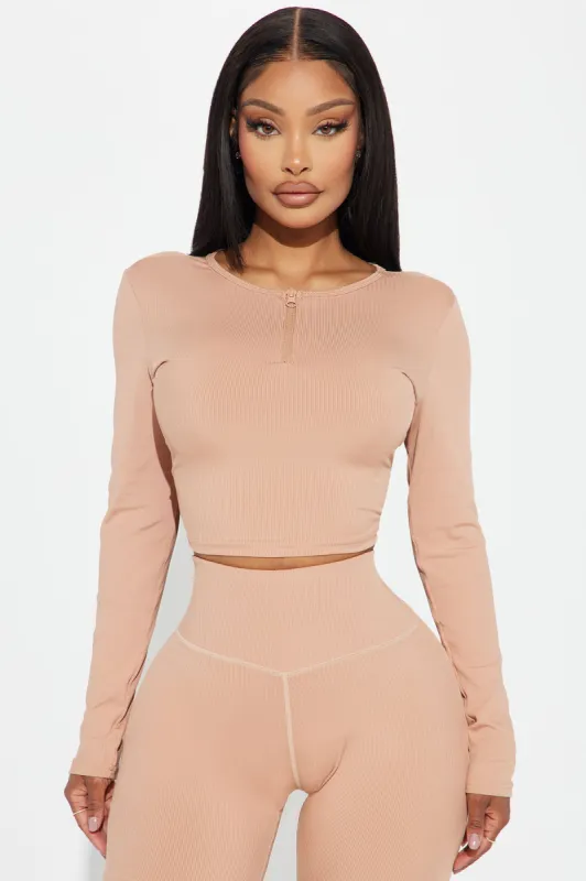 Wellness Ribbed Active Top - Sand sold by Fashion Nova