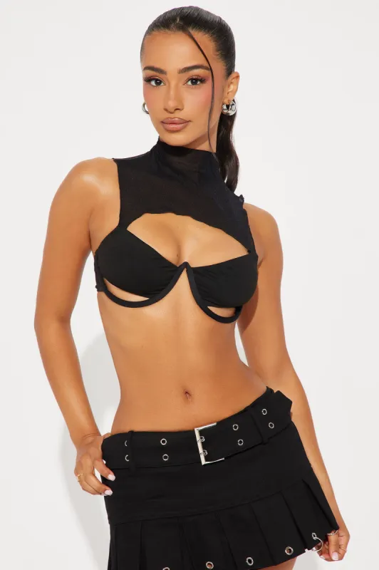 Hot To Handle Crop Top - Black sold by Fashion Nova