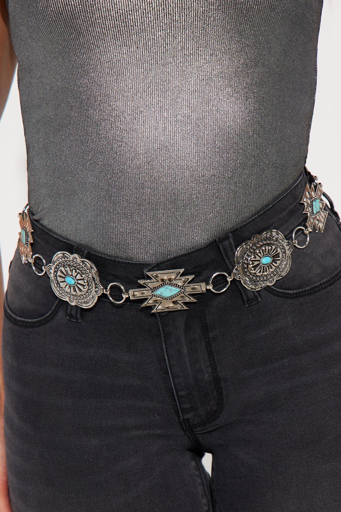 Western Rodeo Chain Belt - Silver/Blue sold by Fashion Nova