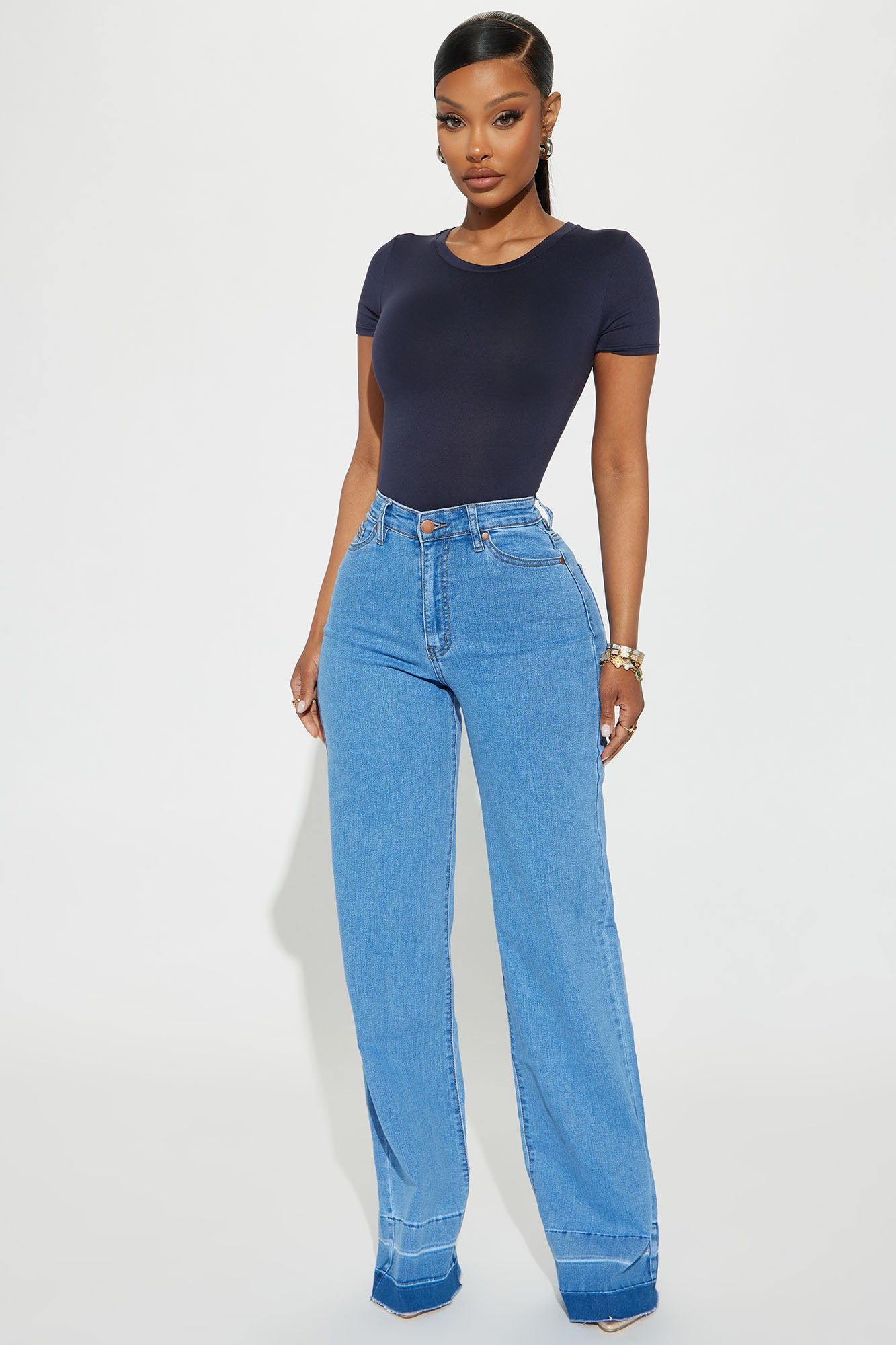 Kellie Crew Neck Bodysuit - Navy sold by Fashion Nova product image thumbnail 2