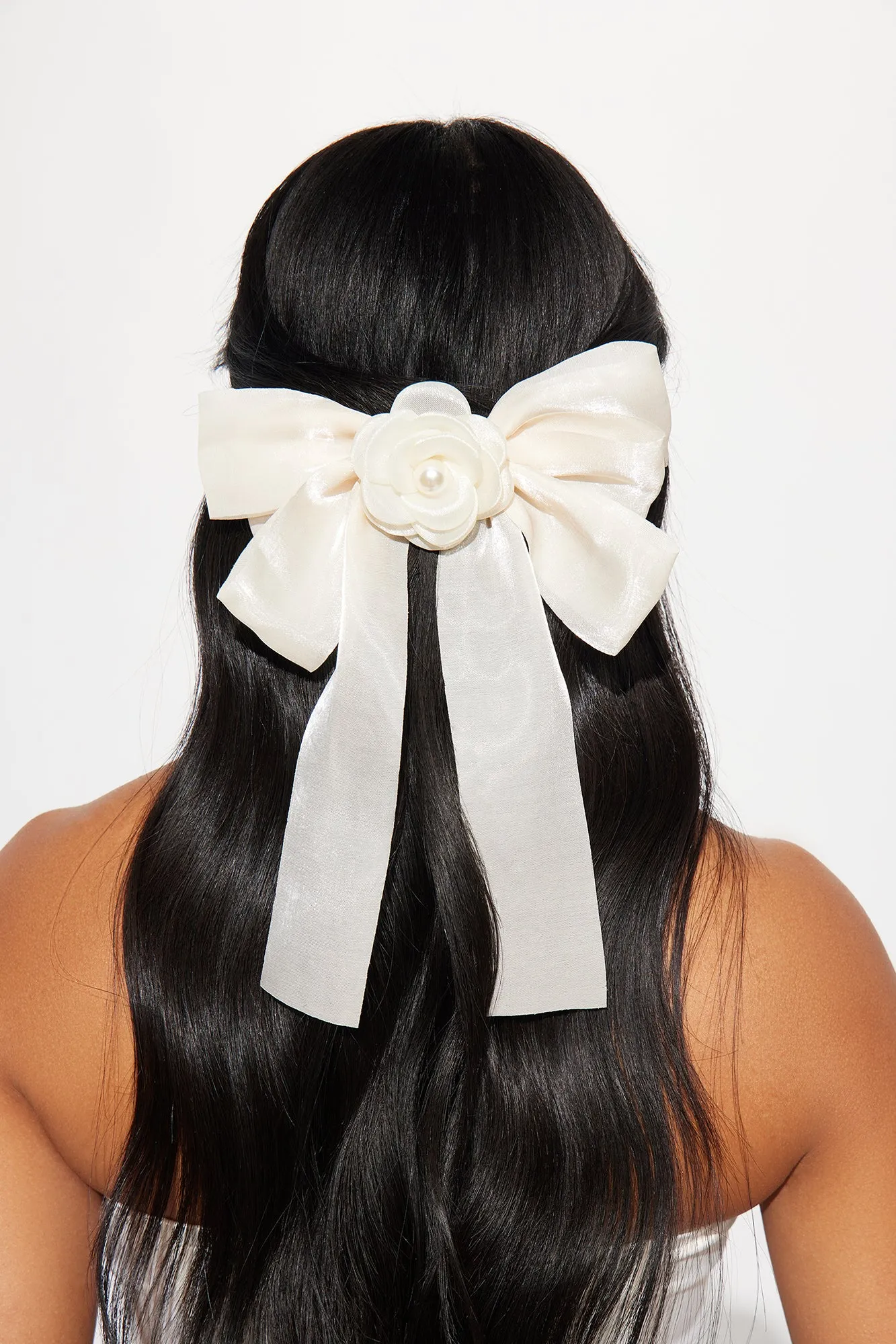 Roses And Bows Hair Clip - Ivory sold by Fashion Nova
