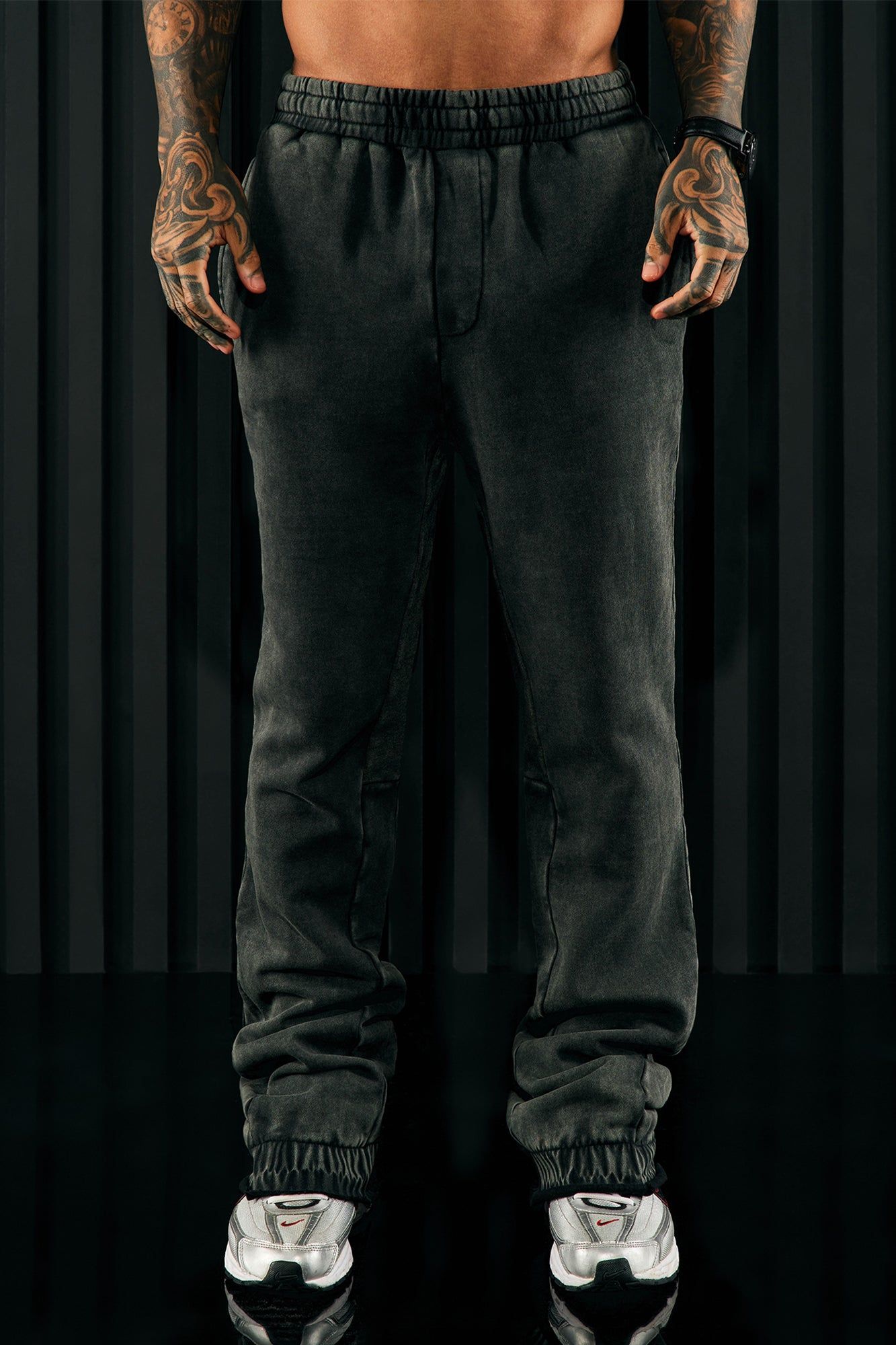 Tyson Washed Flared Sweatpant - Black Wash sold by Fashion Nova product image thumbnail 4