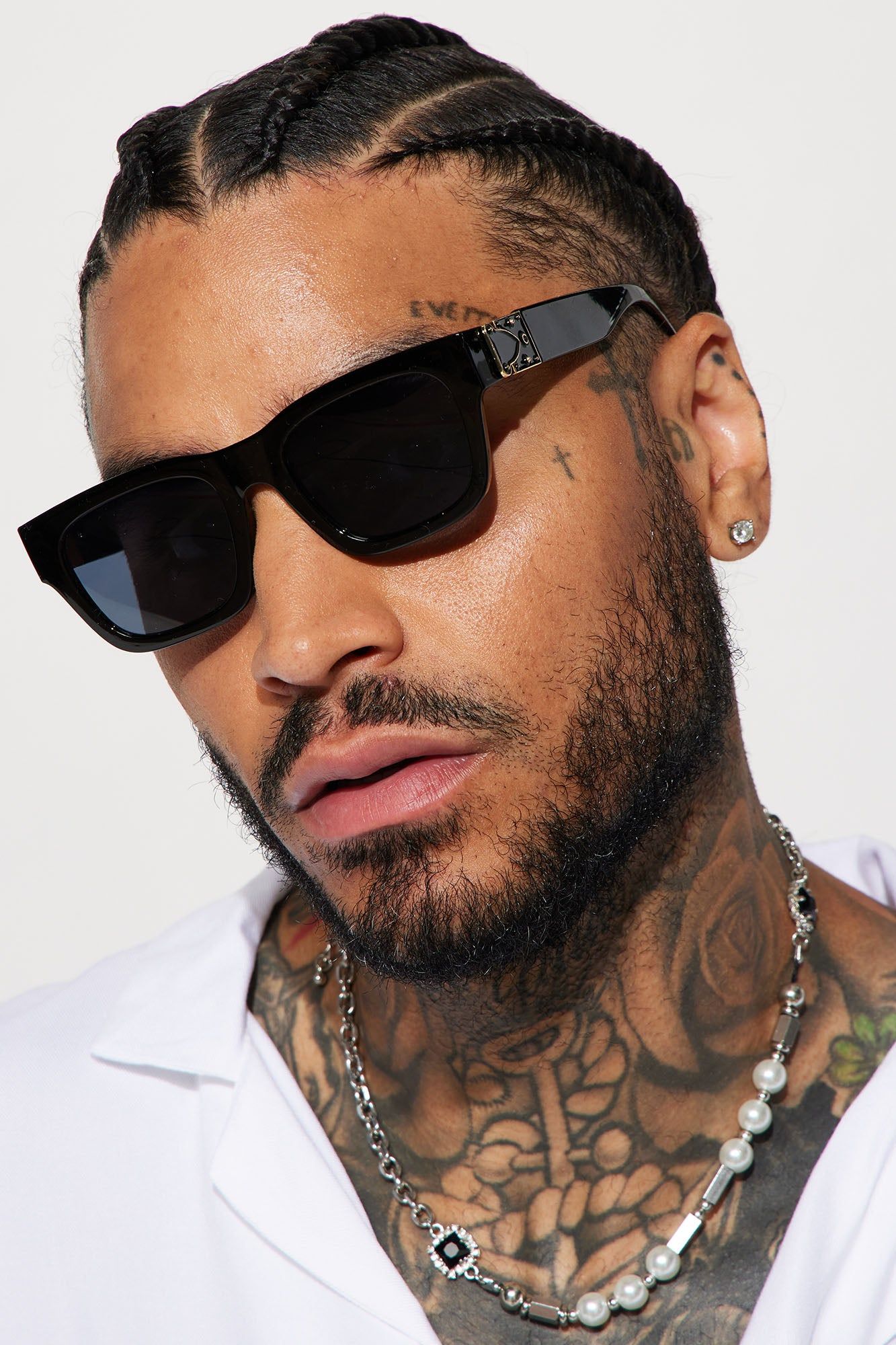 Time's Up Sunglasses - Black/Smoke sold by Fashion Nova