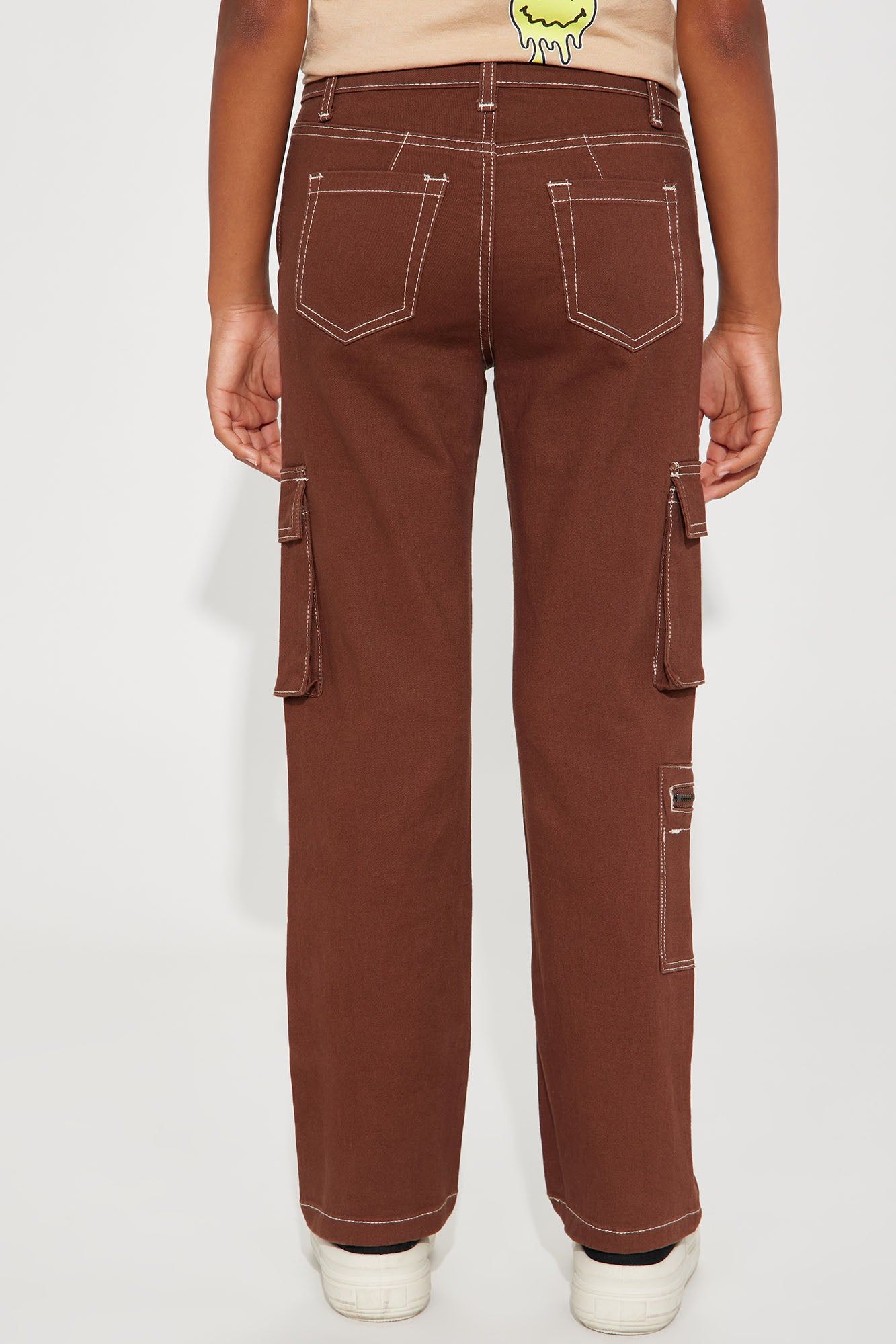Mini Twill Wide Leg Cargo Pants - Chocolate sold by Fashion Nova product image thumbnail 4