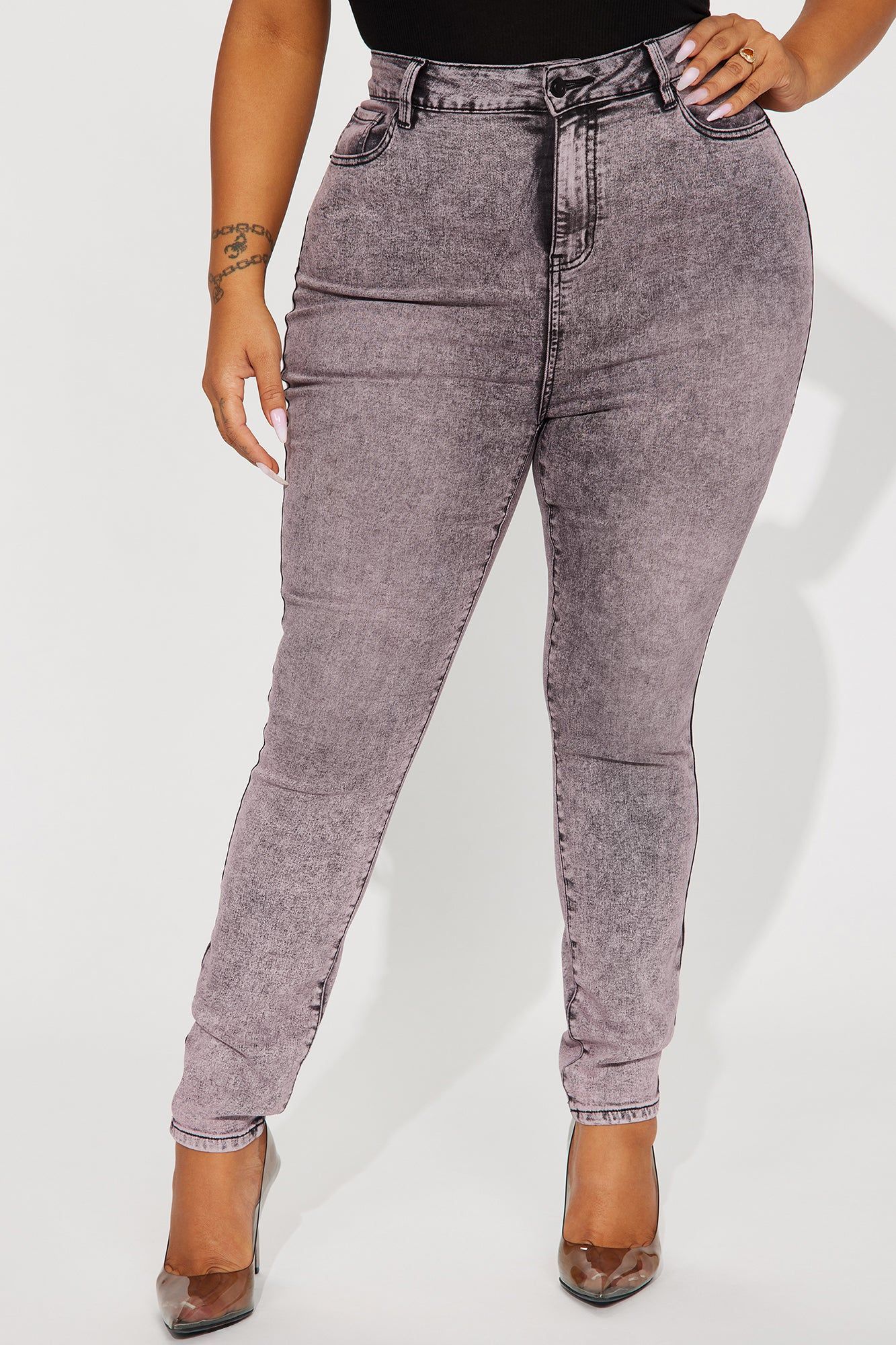 It's Giving High Stretch Curvy Skinny Jeans - Lilac sold by Fashion Nova product image thumbnail 5