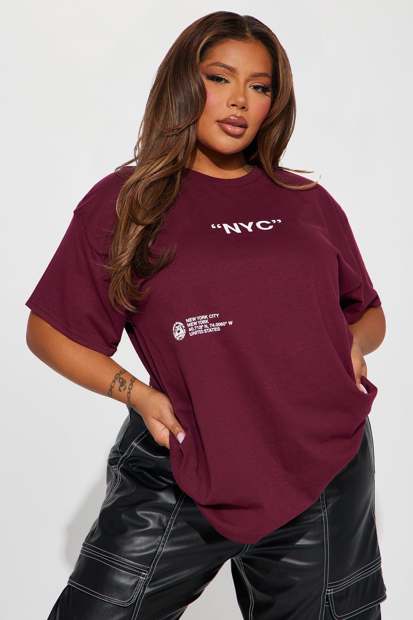 Destination NYC Graphic T-Shirt - Burgundy sold by Fashion Nova product image thumbnail 7