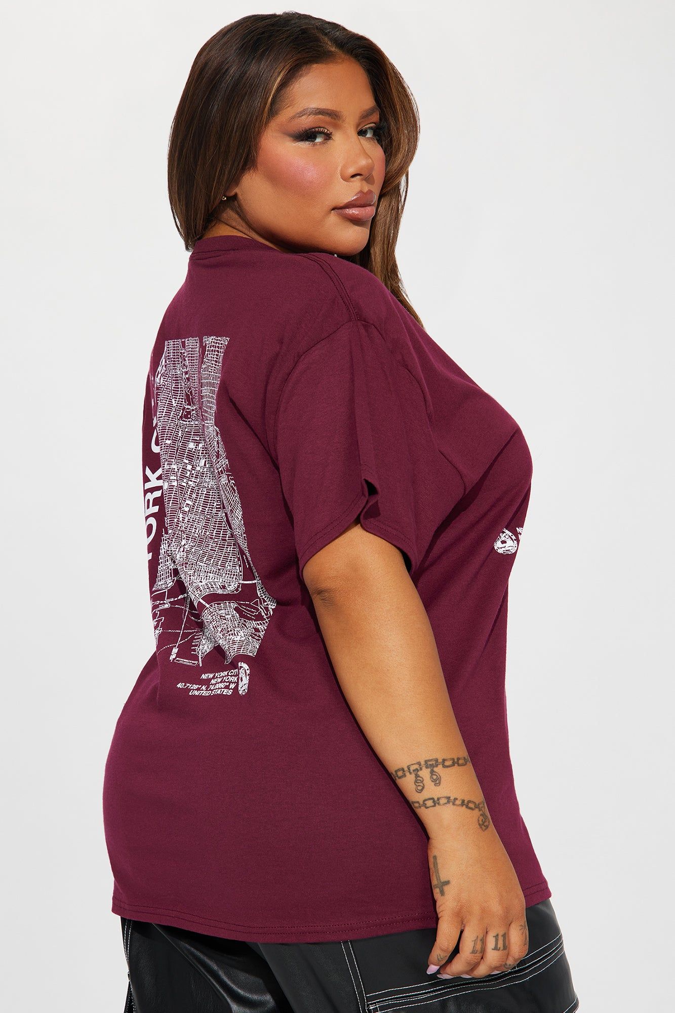 Destination NYC Graphic T-Shirt - Burgundy sold by Fashion Nova product image thumbnail 10