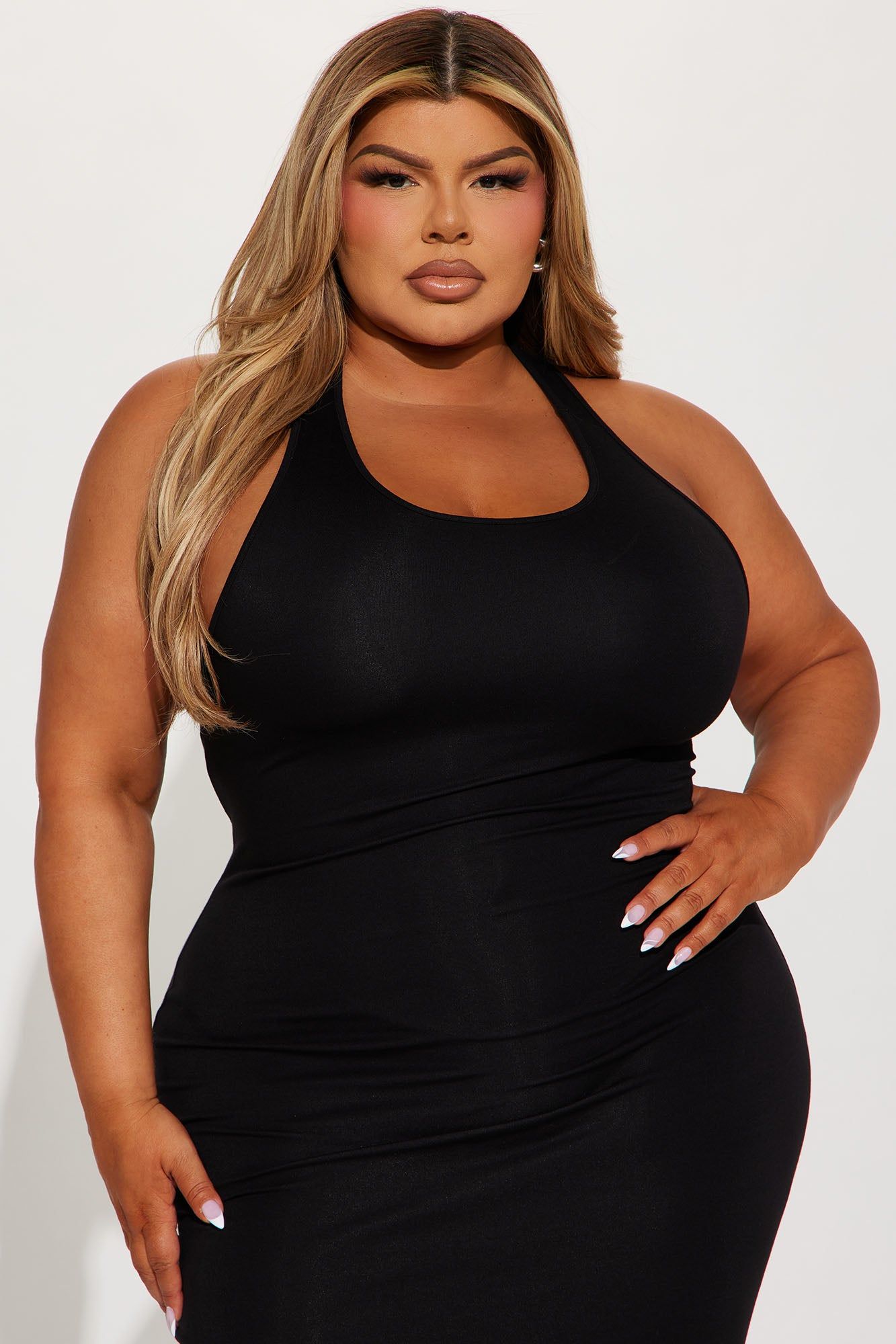 Melanie Racer Back Maxi Dress - Black sold by Fashion Nova product image thumbnail 5