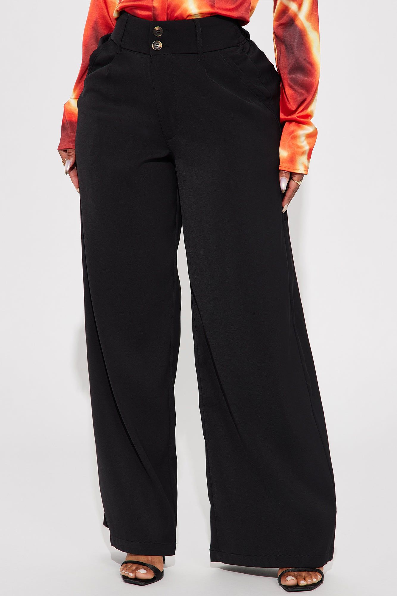 Tanya Wide Leg Trouser - Black sold by Fashion Nova product image thumbnail 2