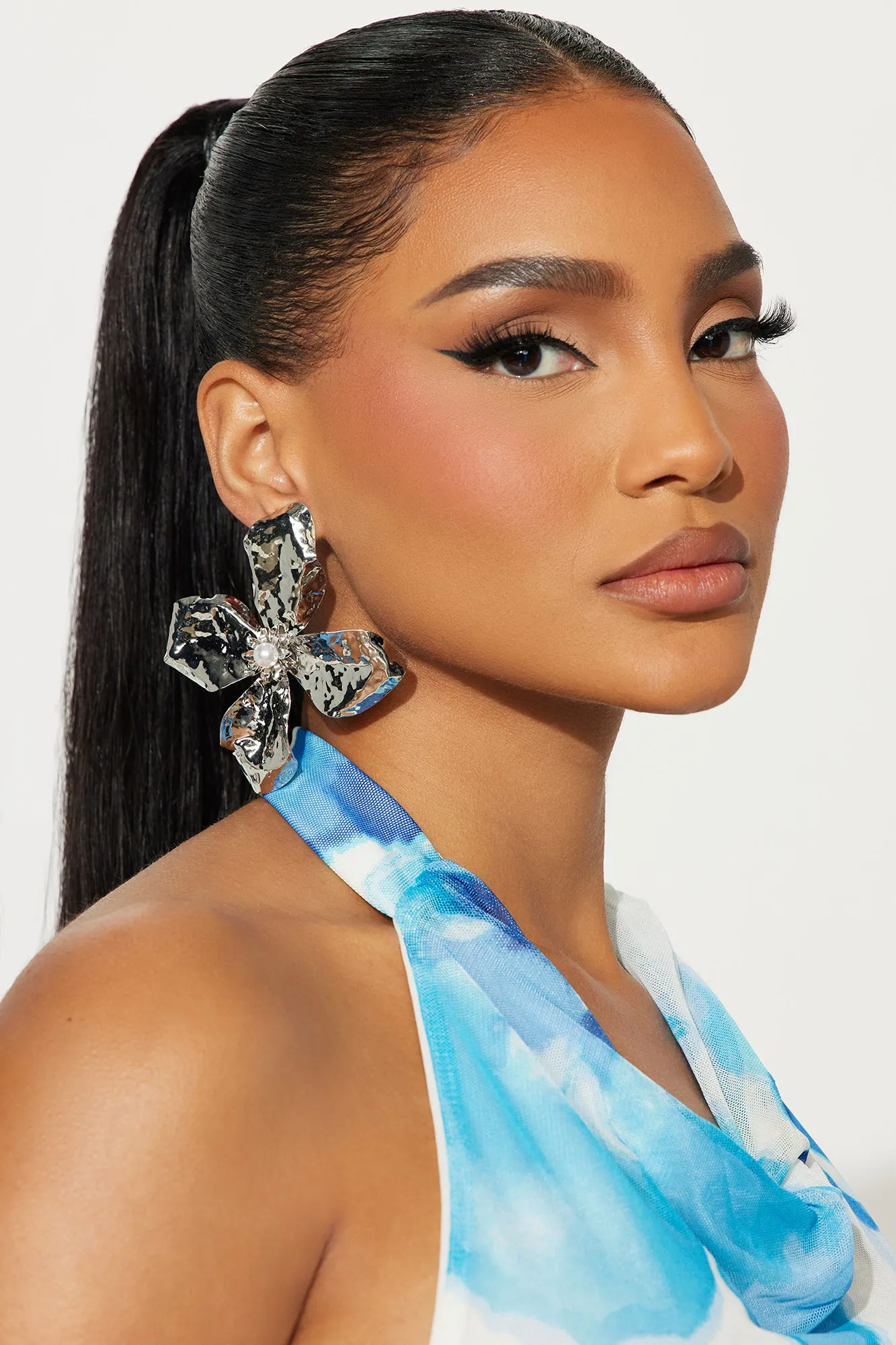 Aster Aura Earrings - Silver sold by Fashion Nova product image thumbnail 2