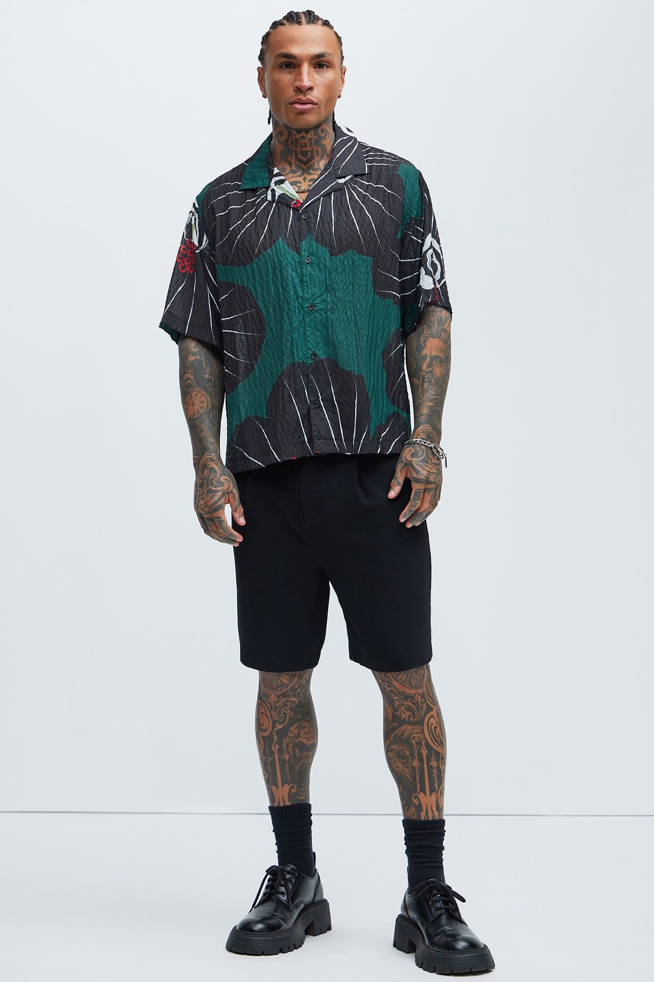 Jenkins Floral Shirt - Black/combo sold by Fashion Nova product image thumbnail 2