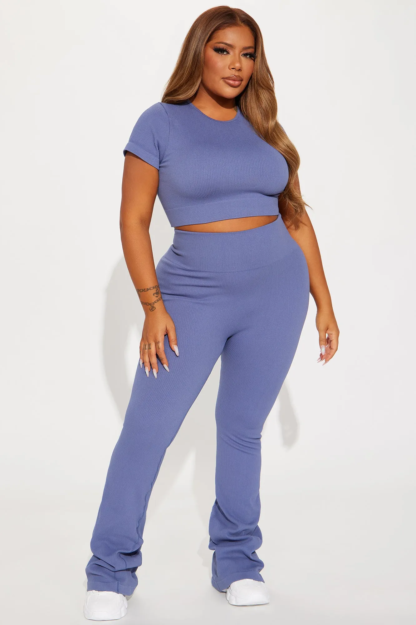 Body Goals Effortless Seamless Active Set - Slate Blue sold by Fashion Nova product image thumbnail 5