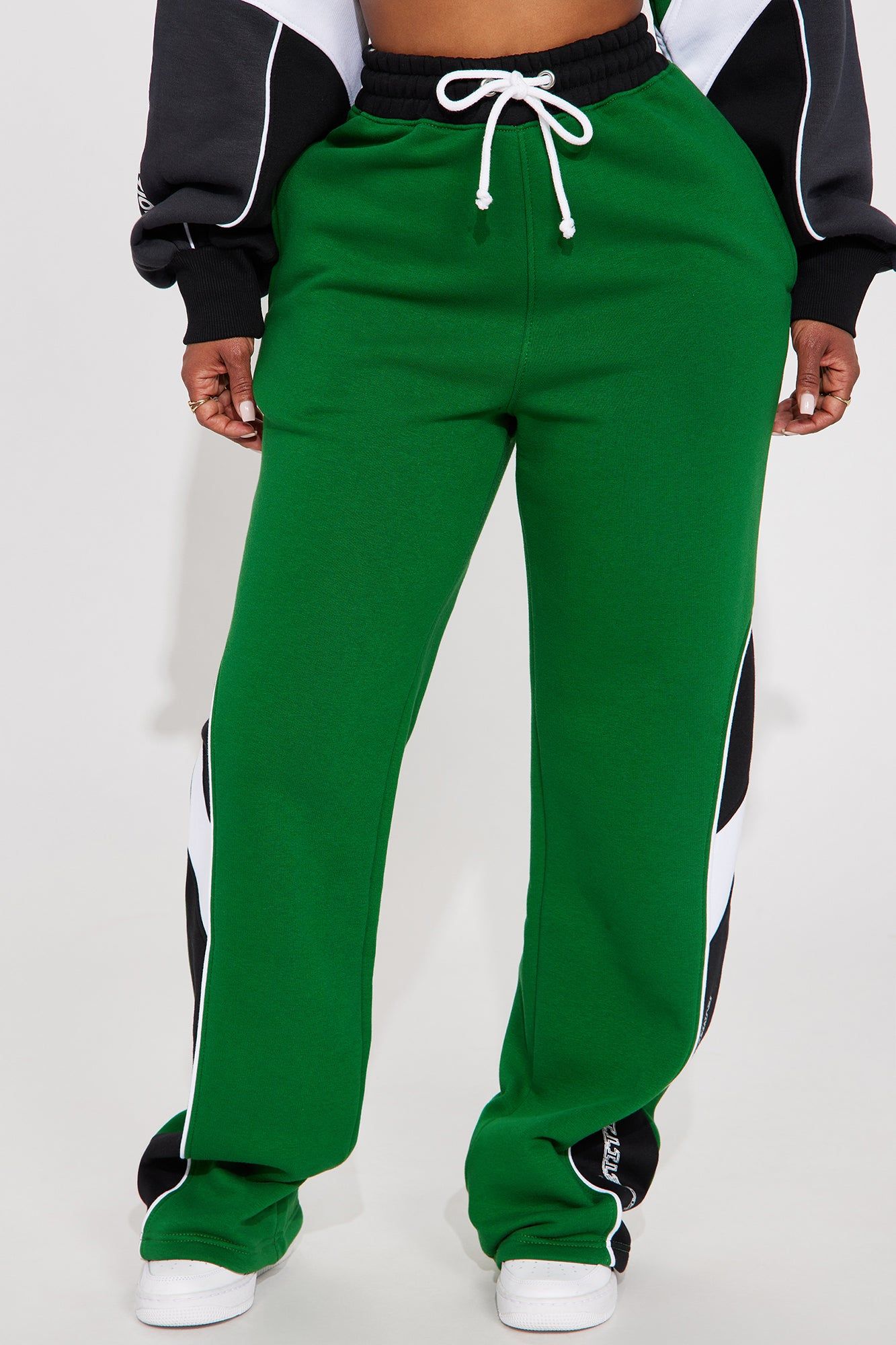 Competitive Edge Wide Leg Pant - Green/combo sold by Fashion Nova product image thumbnail 2