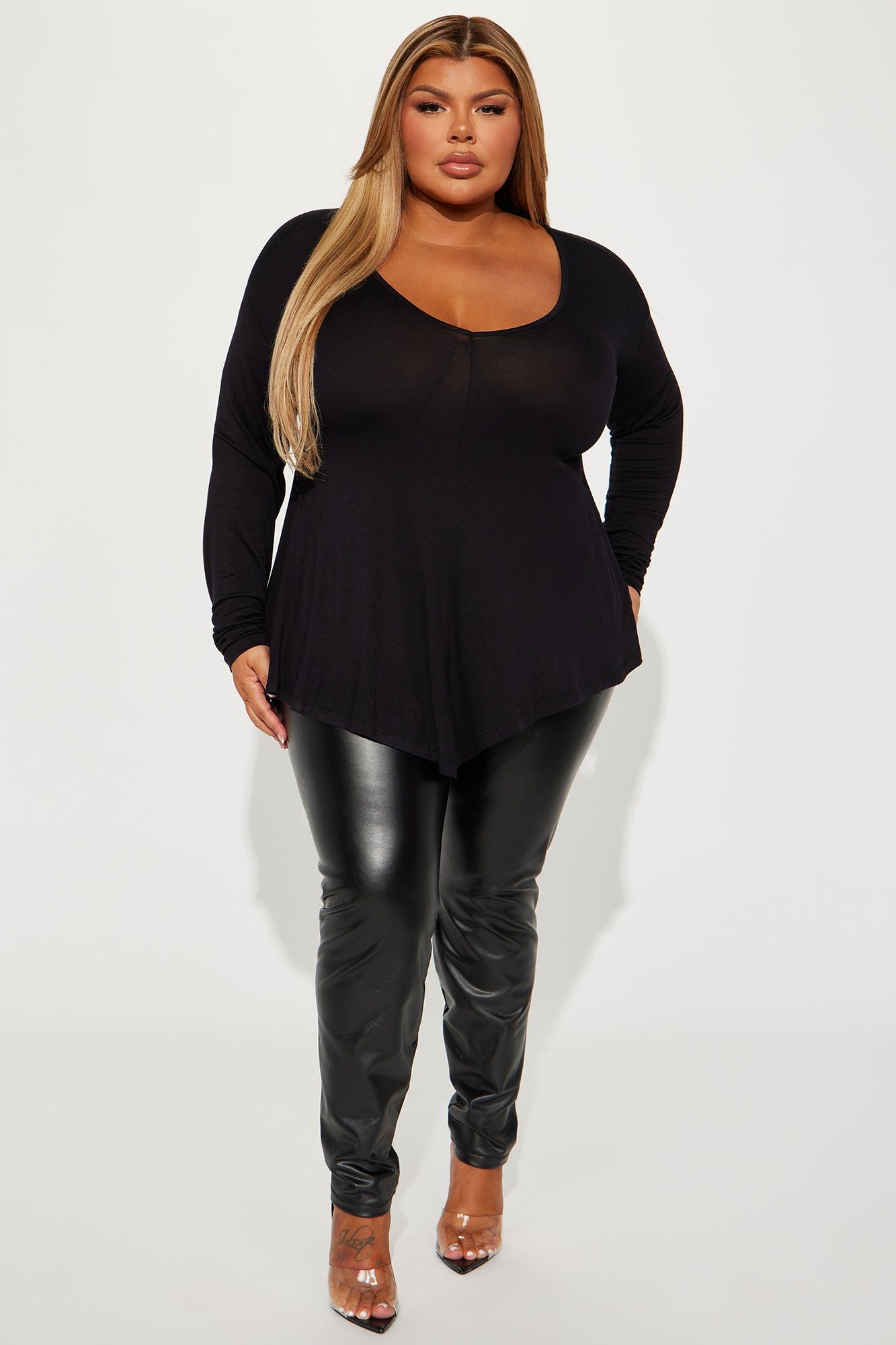 Victoria V-Neck Top - Black sold by Fashion Nova product image thumbnail 5